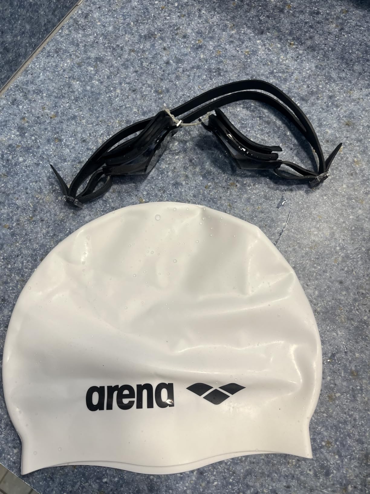 Arena Classic Unisex Soft Silicone Swim Cap for Women and Men customer photo 2