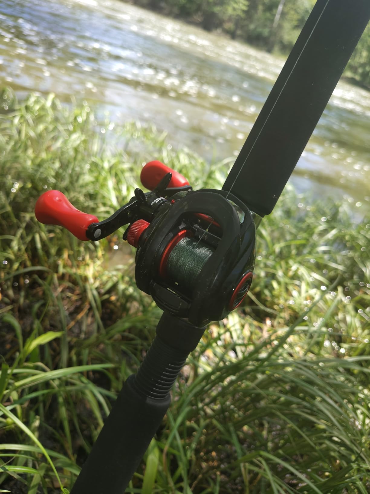 Abu Garcia Max X Low Profile Baitcast Reel customer photo 2