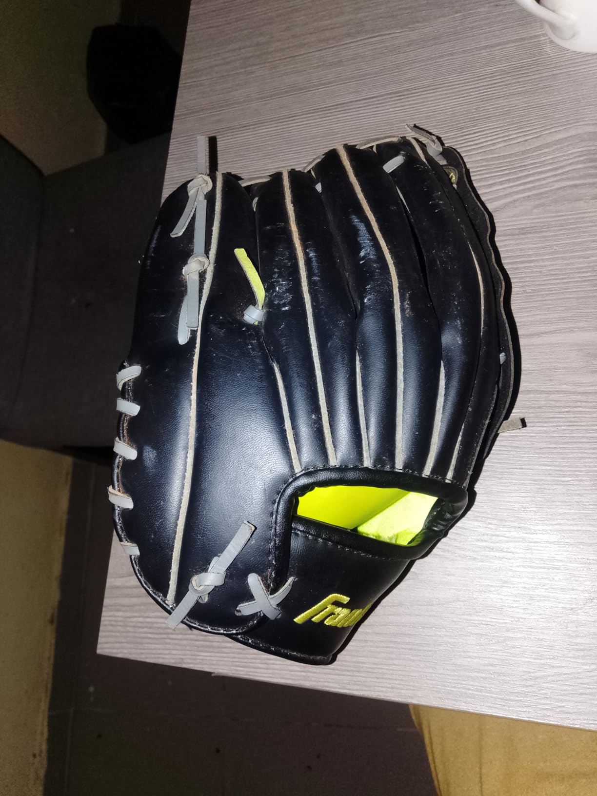 Franklin Sports Field Master Baseball + Softball Glove - Field Master Adult + Youth Baseball + Softball Mitt - Men's + Women's Gloves - Right Hand Throw customer photo 1