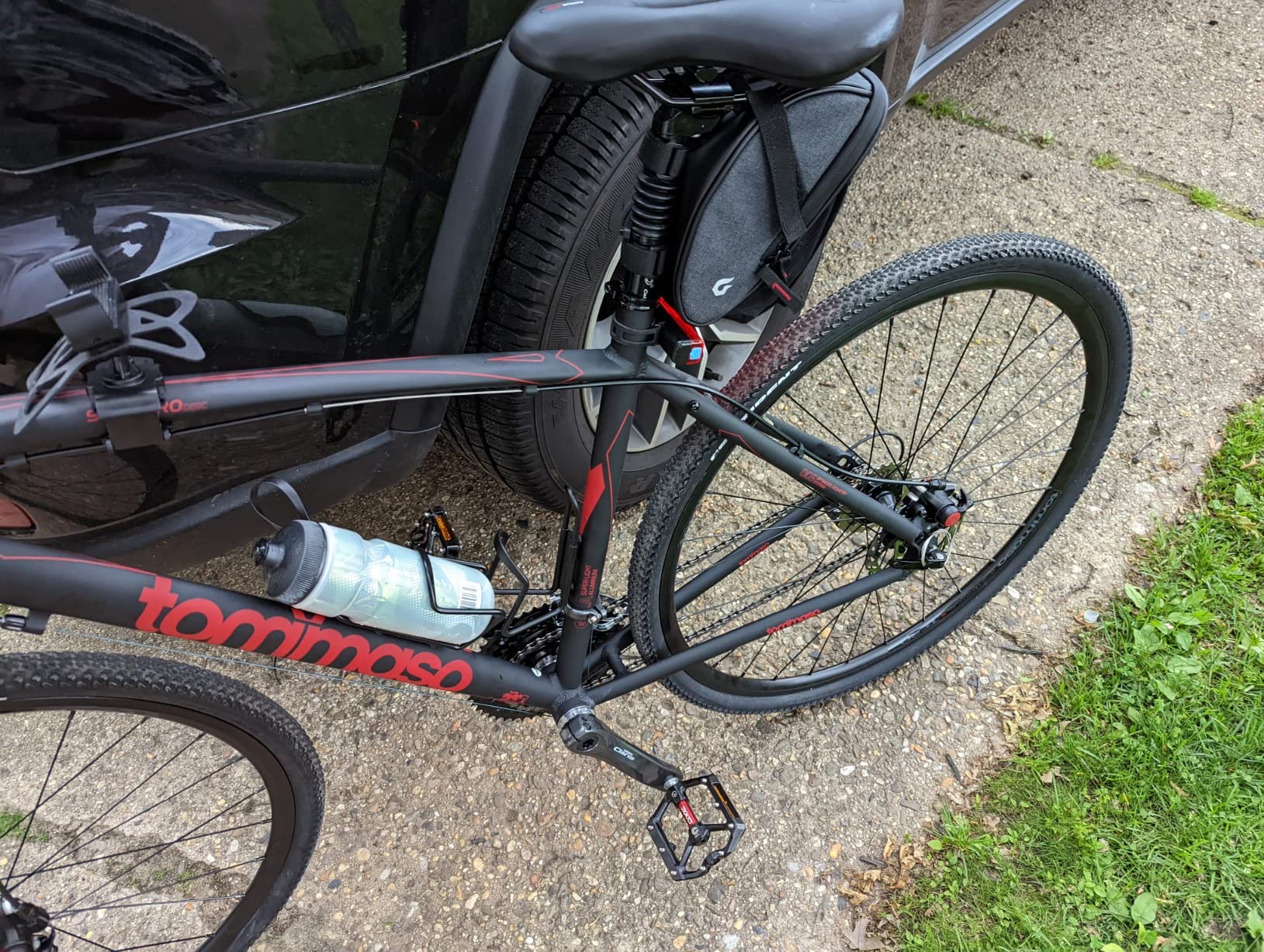 Tommaso Sentiero Sport Performance Aluminum Gravel Bike Shimano Claris 24 Speeds Road Bicycle customer photo 2