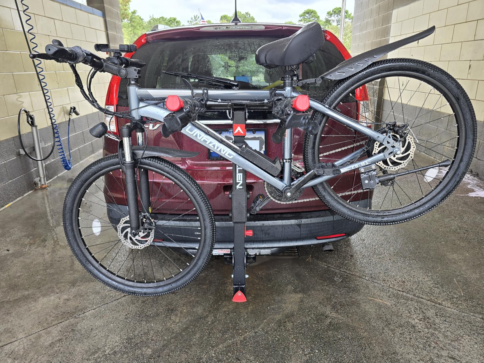 Allen Sports Premier Locking Quick Release 4-Bike Carrier for 2 in. Hitch, Black customer photo 2