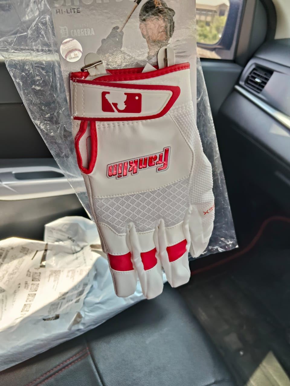 Franklin Sports MLB Baseball Batting Gloves - Shok-Sorb X Batting Gloves for Baseball + Softball - Adult + Youth Padded Non-Sting Batting Glove Pairs customer photo 1