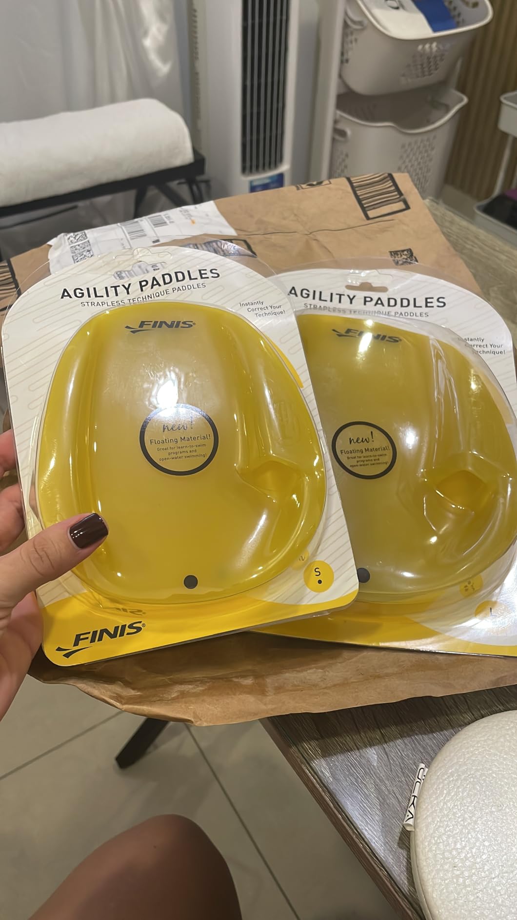 FINIS Agility Floating Swim Paddles - Strapless Design for Stroke Technique - Instant Feedback customer photo 1