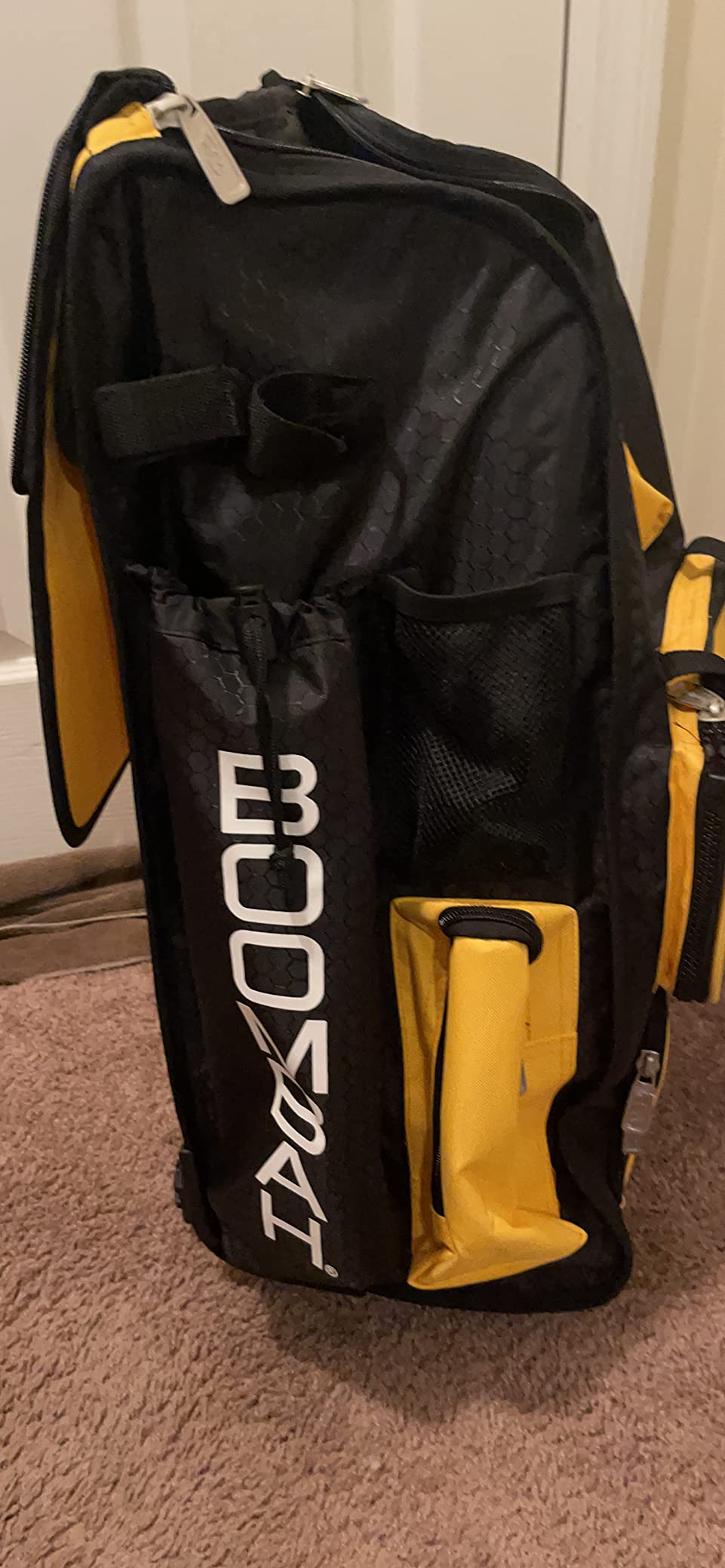 Boombah Rolling Superpack Baseball/Softball Gear Bag - Telescopic Handle and Holds 4 Bats - Wheeled Version customer photo 2