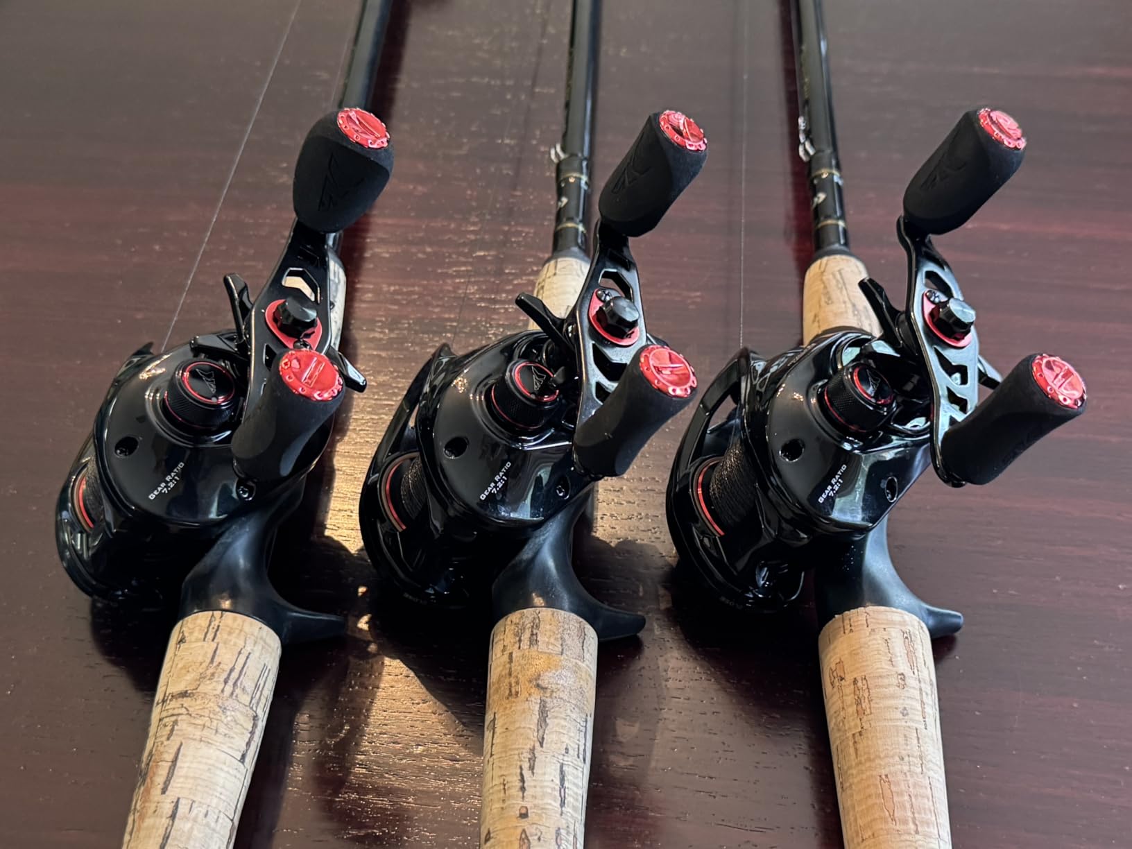KastKing Royale Legend II Baitcasting Reels, Available in 5.4:1 and 7.2:1 | Max Drag: 17.64 lb, 5+1 BB, 7.2 oz, Stainless Steel Main Shaft, CNC Aluminum Spool, Cross-Fire 8 Magnet Braking System customer photo 2