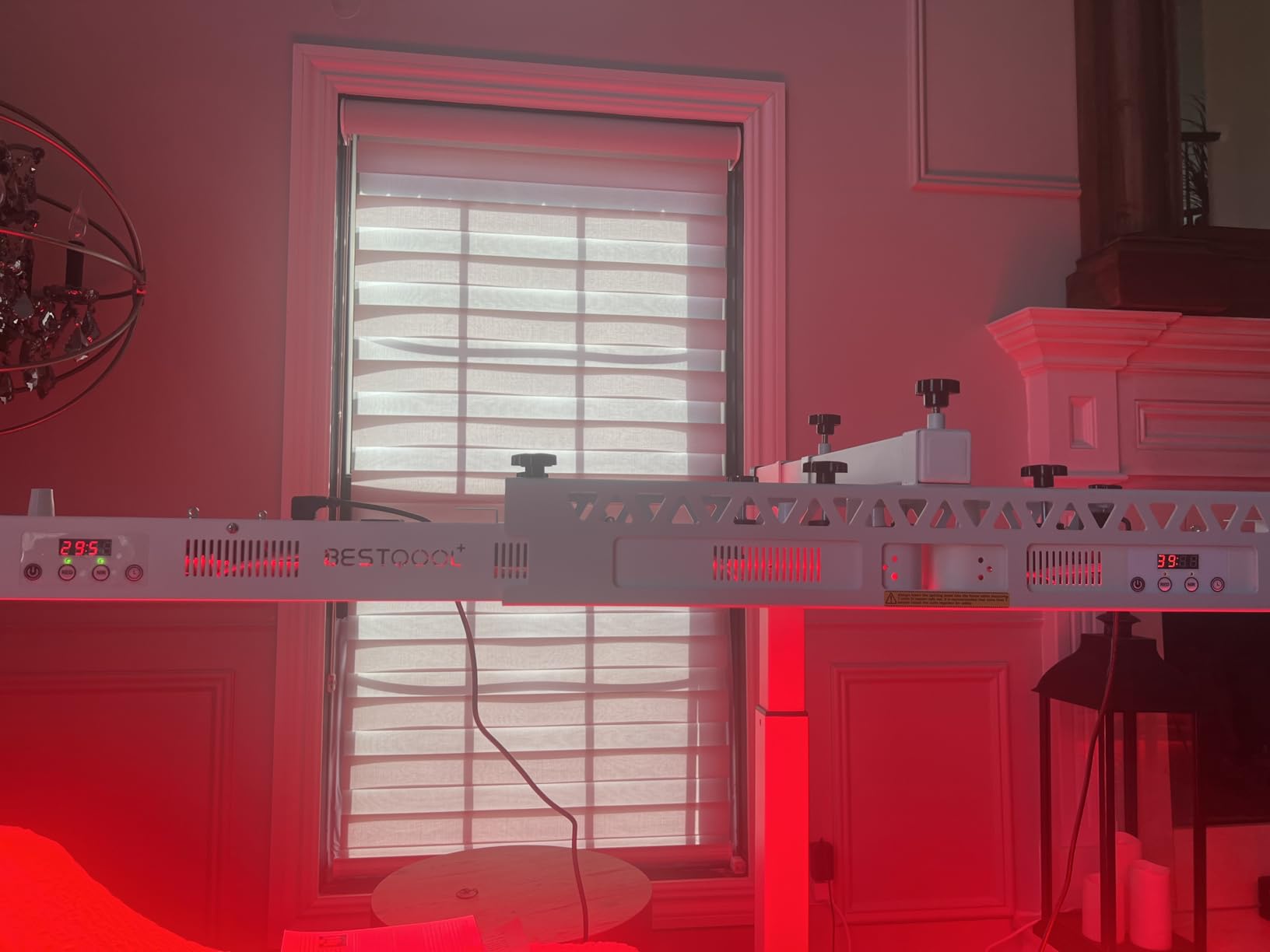 BestQool Red Light Therapy Device for Body, Face. 4 Wavelengths Full Body Near Infrared Therapy Lamp, Dual Chip 200 Elite Grade LEDs, High Power Red Light Panel at Home. 340W. customer photo 1