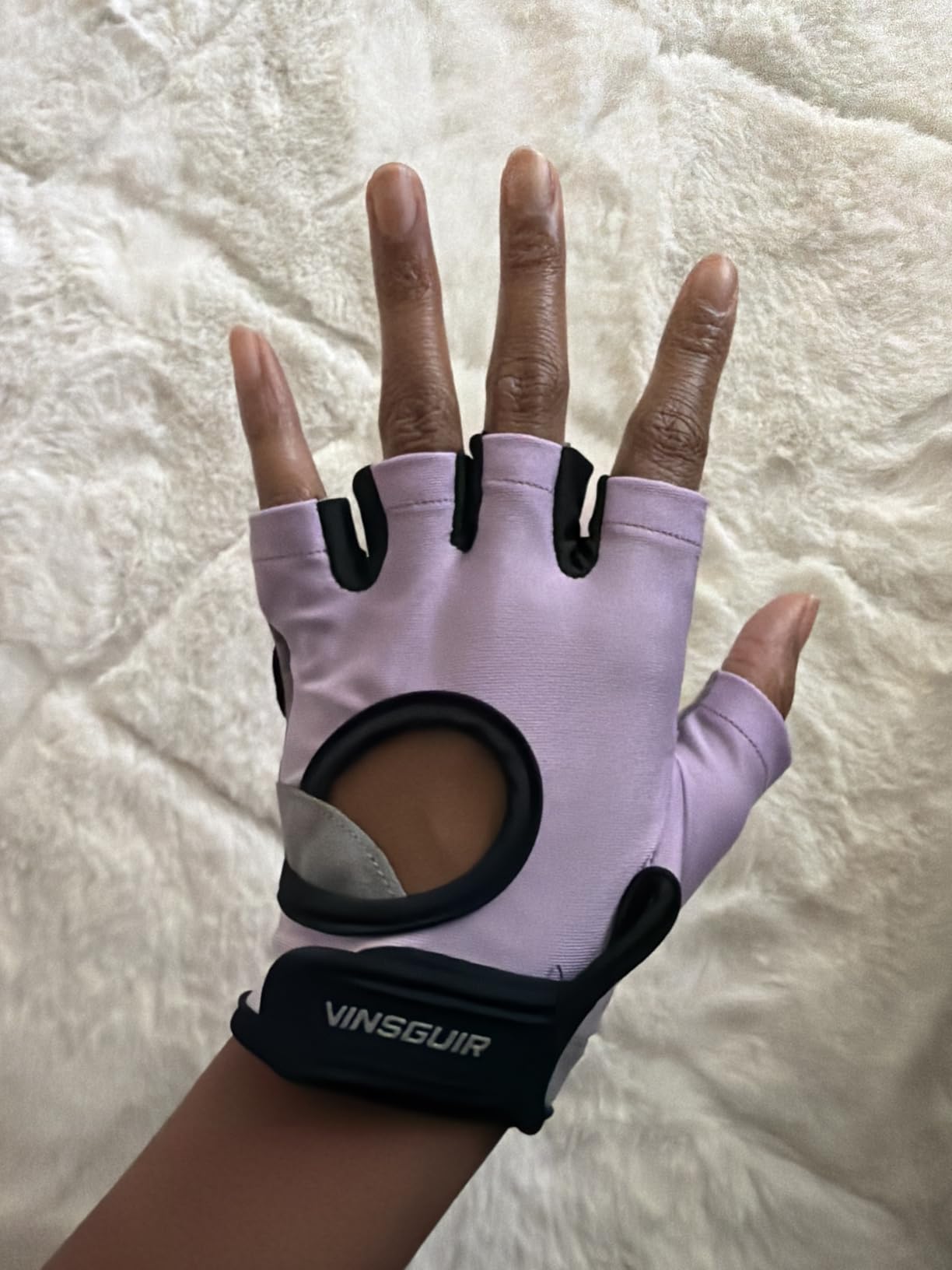 VINSGUIR Workout Gloves for Men and Women, Weight Lifting Gloves with Excellent Grip, Lightweight Gym Gloves for Weightlifting, Cycling, Exercise, Crosstraining, Pull ups, Fitness, Climbing and Rowing customer photo 1