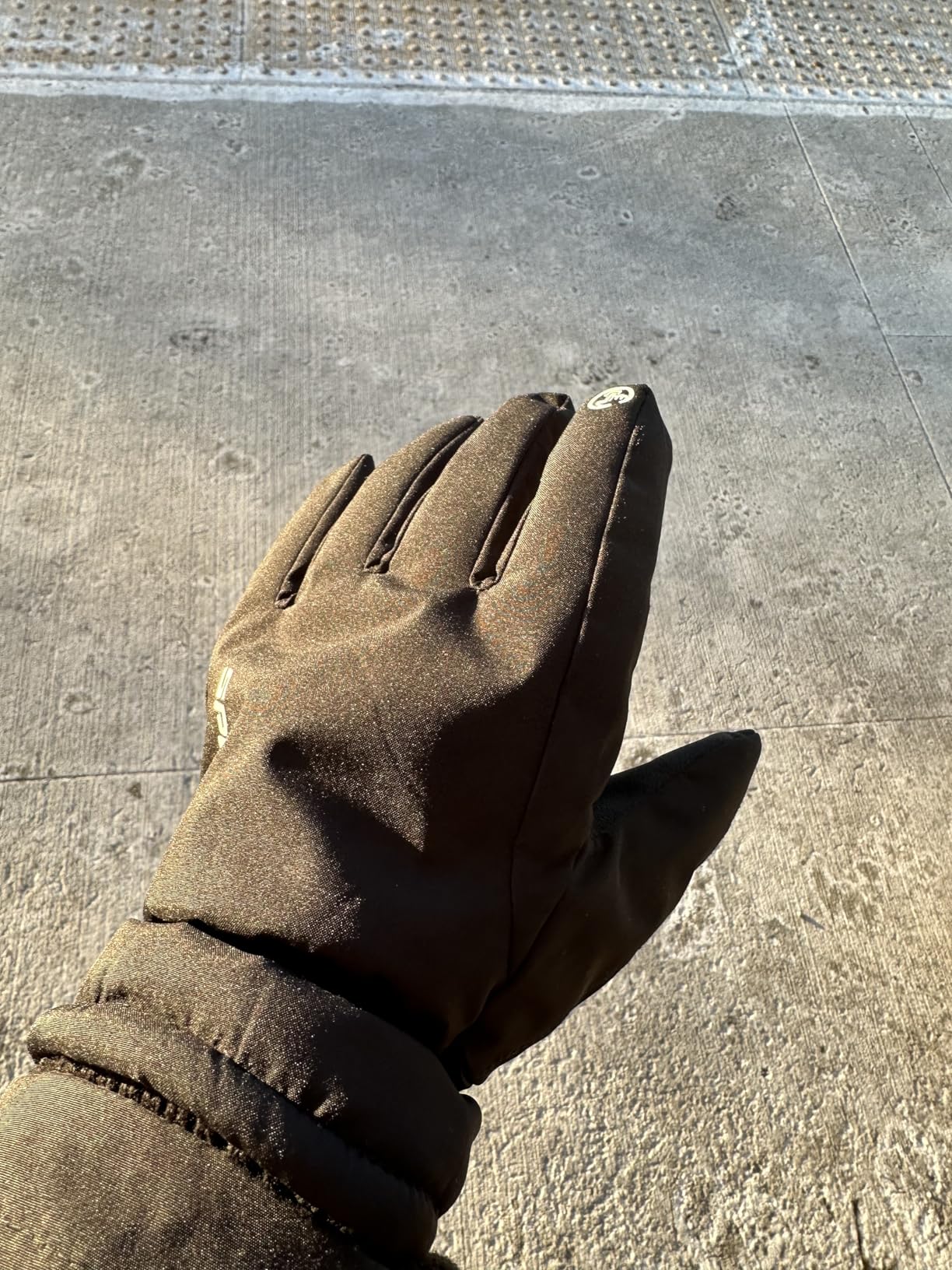 TRENDOUX Winter Gloves for Men Warm: 3M Thinsulate -20℉ Windproof Waterproof Ski Women Glove with Touchscreen Thermal Lining Anti-Slip customer photo 1