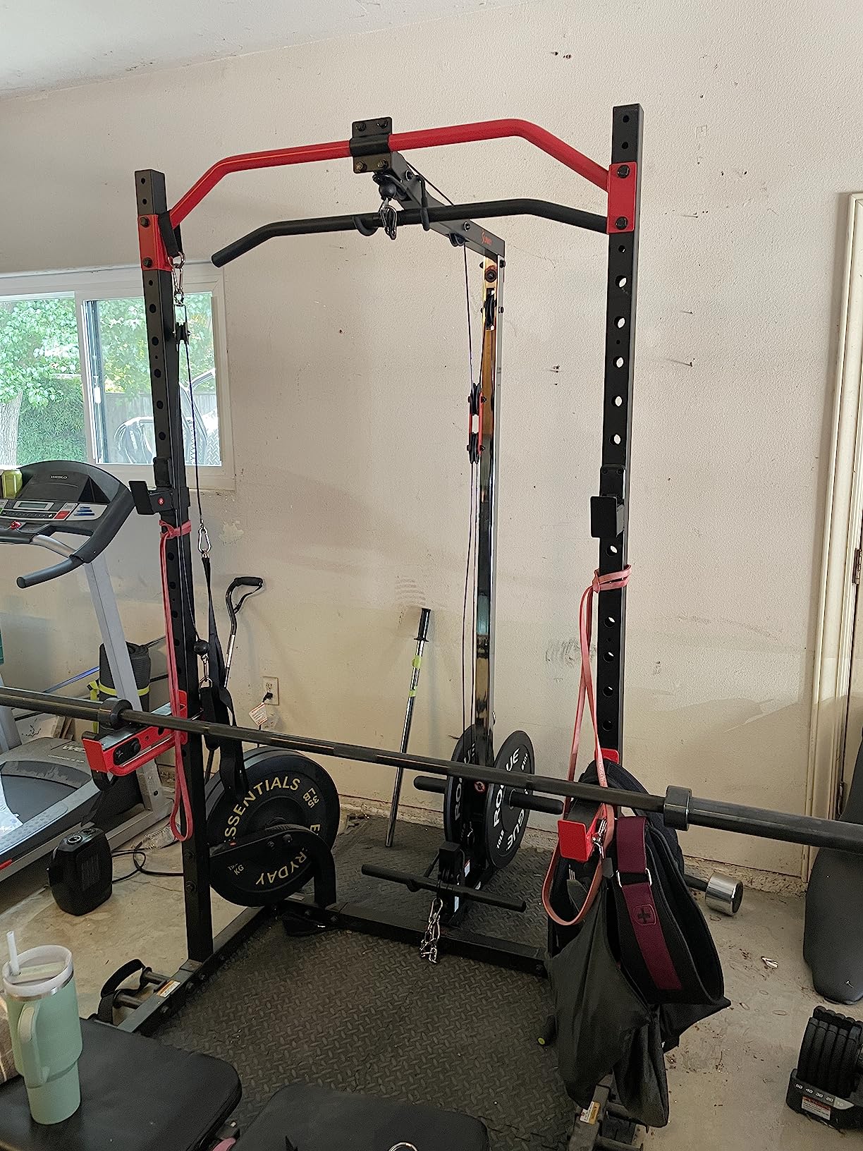 Sunny Health & Fitness Power Zone Strength Rack Power Cage - 1000 LB Weight Capacity, Spotter Bar, Angled Pull-Up Bar, J-Hooks, Resistance Band Pins, Optional LAT Pull Down customer photo 1