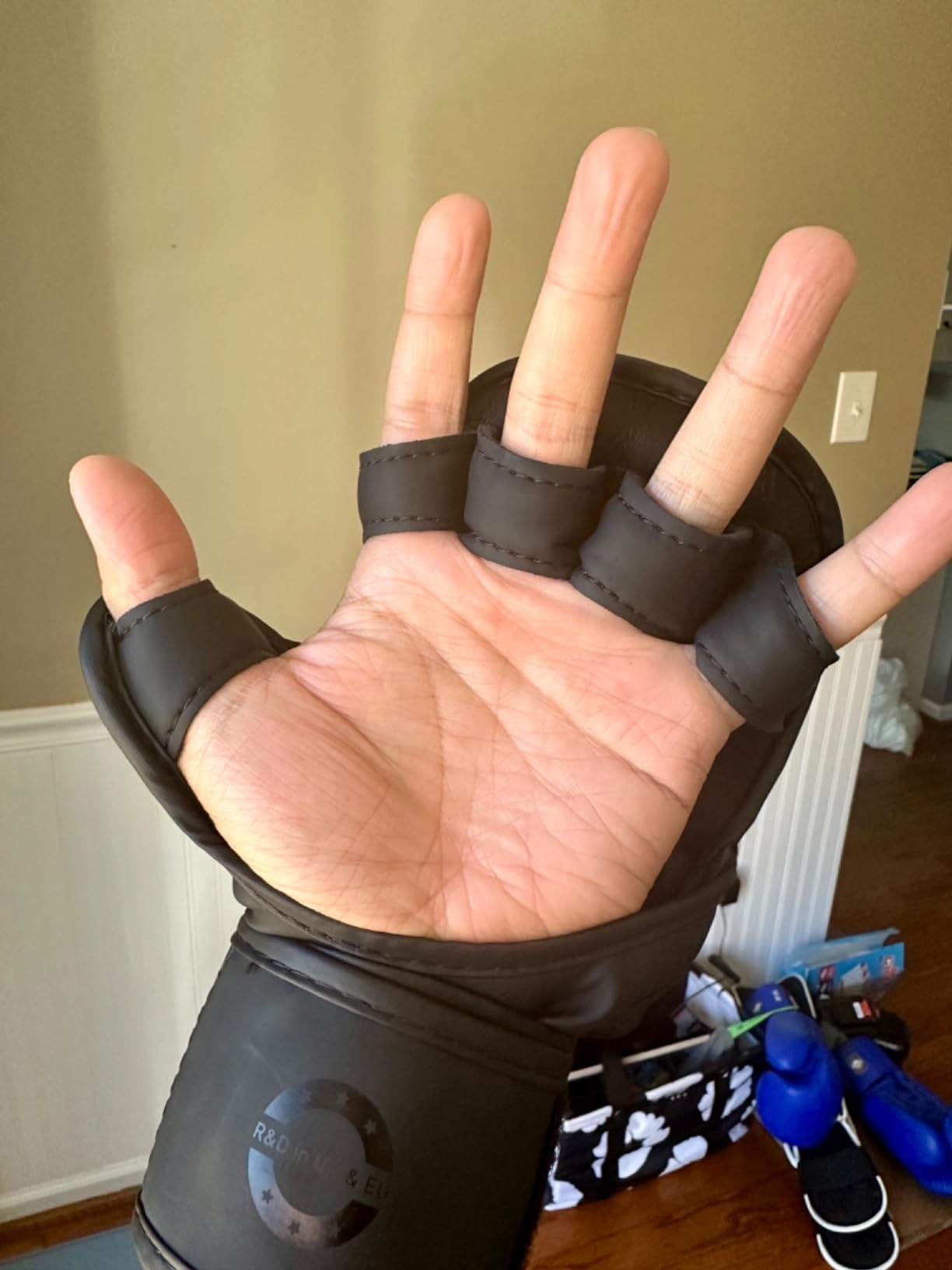 RDX MMA Gloves Sparring Grappling, Hybrid Open Palm Martial Arts Mitts Men Women, Maya Hide Leather Wrist Support, Cage Fighting Combat Sports Boxing Glove Training, Muay Thai, Punching Bag Kickboxing customer photo 2