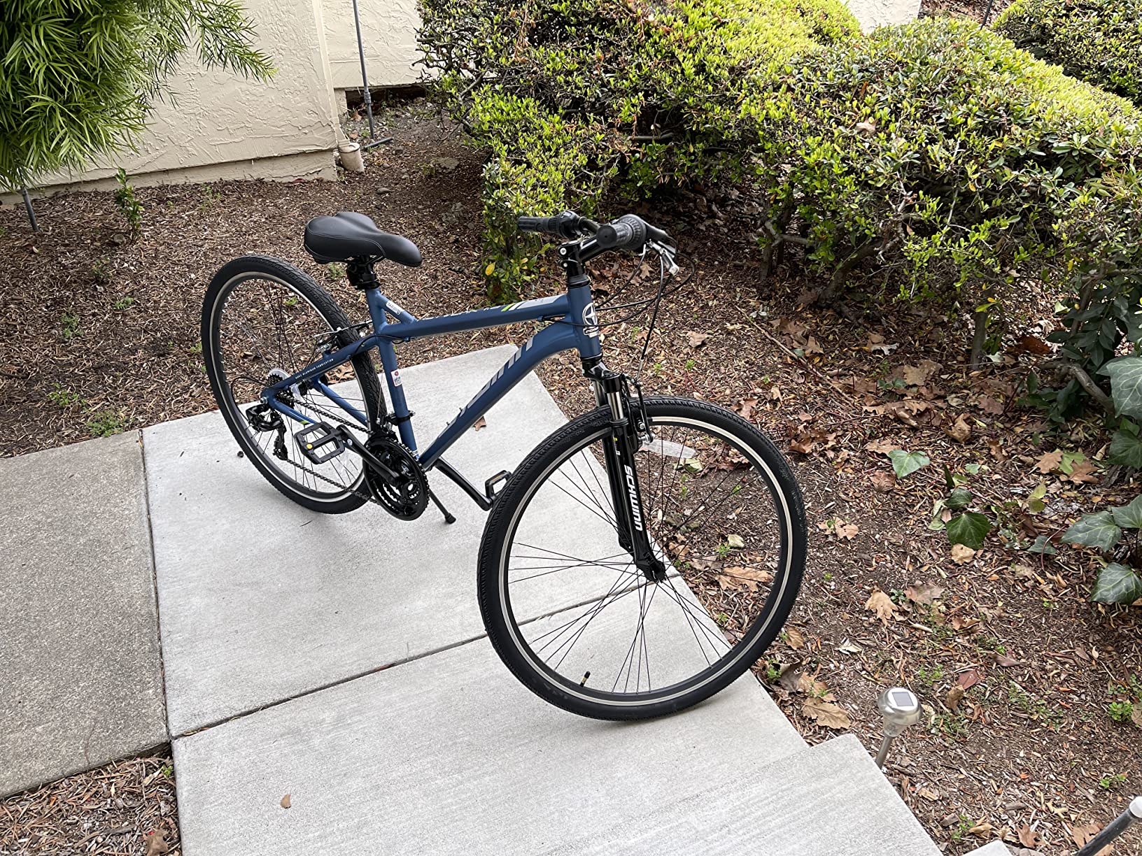 Schwinn Network 3.5 Hybrid Bike, 700c Mens and Womens Bike, 21-Speed Hybrid Bicycle, Aluminum Frame, Suspension Seat, Alloy Linear Pull Brakes customer photo 1