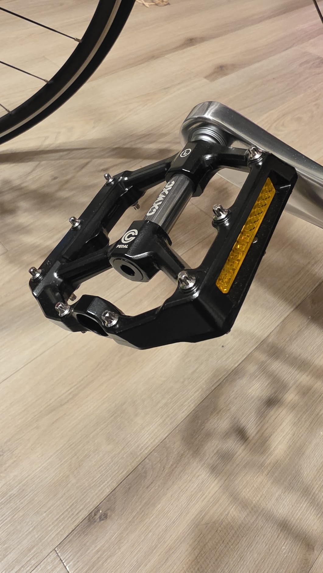 CXWXC Road/MTB Bike Pedals - Aluminum Alloy Bicycle Pedals - Mountain Bike Pedal with Removable Anti-Skid Nails customer photo 1