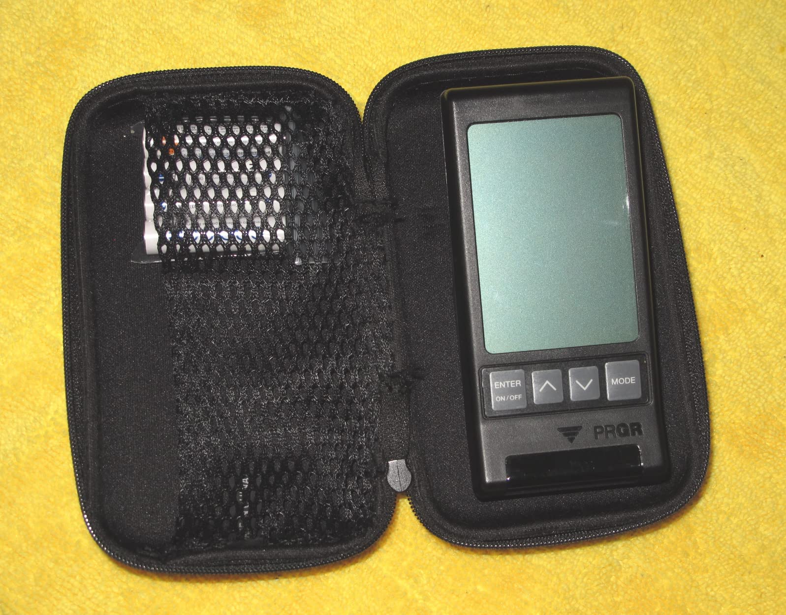 PRGR HS 130-A Portable Golf Launch Monitor - Doppler Radar Measures Club & Ball Speed, Smash Factor, Total & Carry Distance customer photo 1