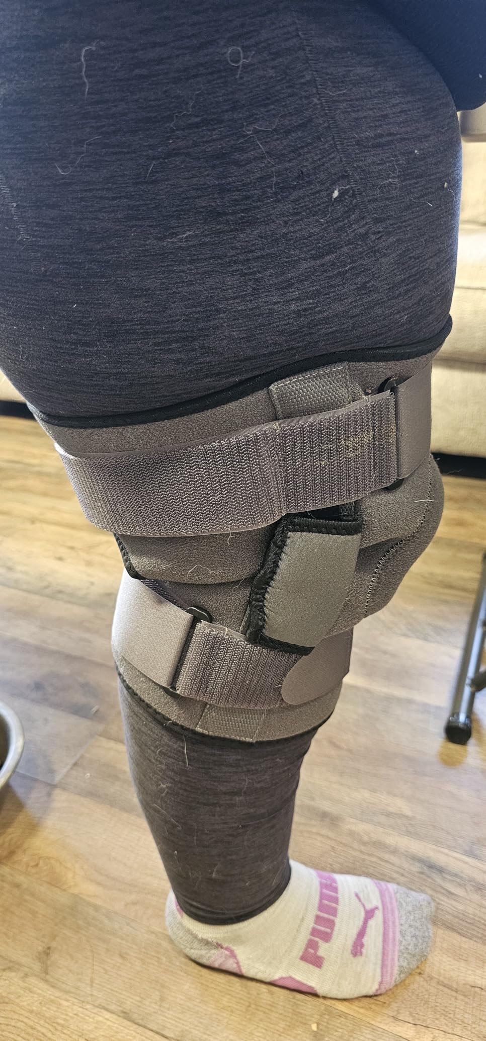 Sparthos Hinged Knee Brace - Relieves ACL, MCL, Meniscus Tear, Arthritis, Tendon Pain - Dual Metal Side Stabilizers - Support for Running customer photo 2