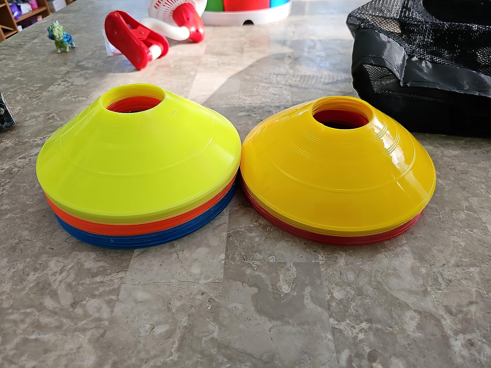 60/120 Pack Agile Soccer Cones with Portable Bags & Brackets, Sports Cones, Soccer Cones for Training, Soccer Training Equipment, Agile Soccer Cones Used for Football Training customer photo 2