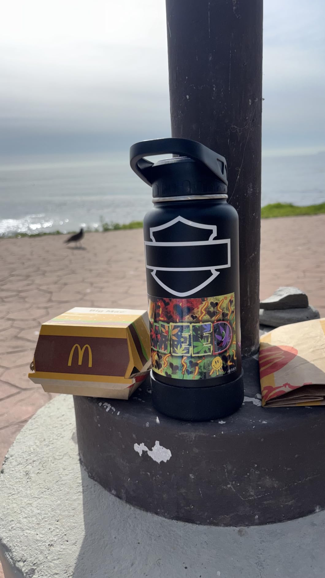 CIVAGO 32 oz Insulated Water Bottle With Straw, Stainless Steel Sports Water Cup Flask with 3 Lids customer photo 2