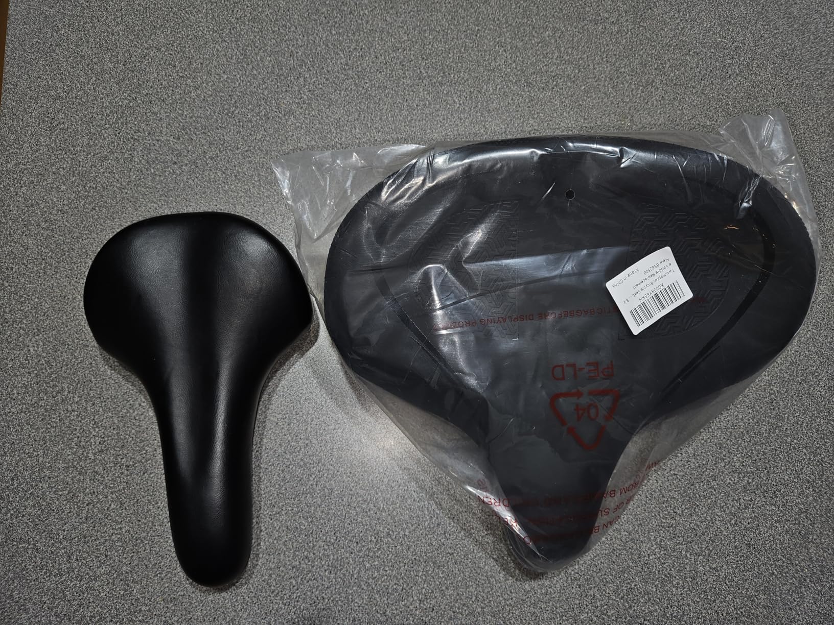 Bicycle Seat, Bike Seat for Women Men Extra Comfort Wide, Oversized Comfortable Seats Saddle for Peloton Bikes customer photo 1