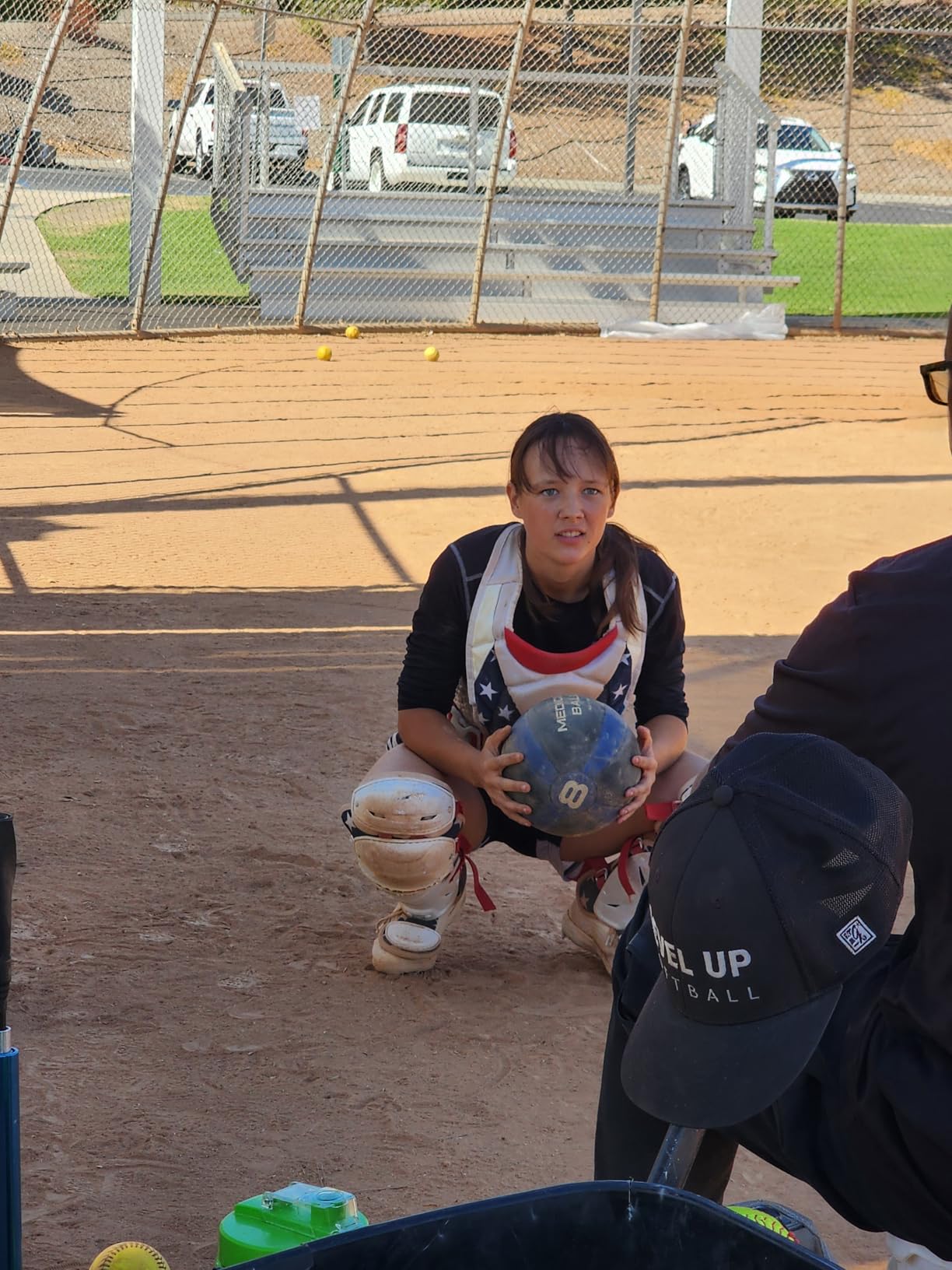 Easton | JEN SCHRO The Very Best Fastpitch Softball Catcher's Equipment | Box Set | NOCSAE Certified | Multiple Sizes/Colors customer photo 2
