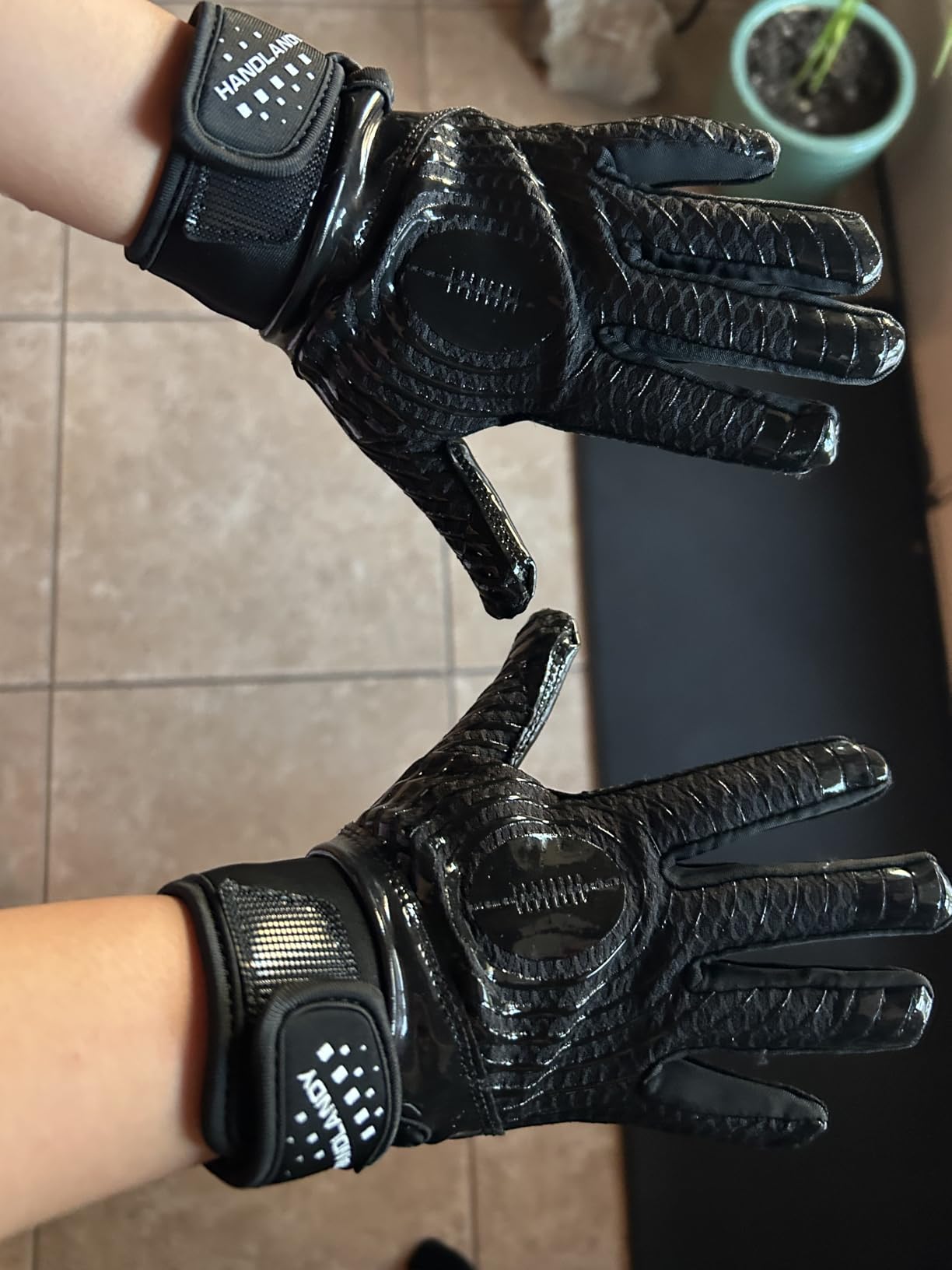 HANDLANDY Youth Football Gloves, Kids Sticky Receiver Gloves, Super Grip Football Glove Best Gift for Boys, Girls customer photo 2