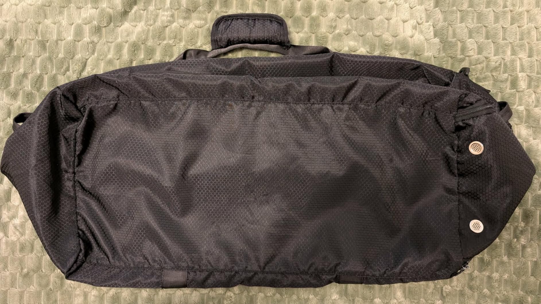 65L Duffle Bag with Shoes Compartment, Foldable Travel Duffel Bags for Men Women, Large Packable Travel Bag Water Repellent & Tear Resistant customer photo 1