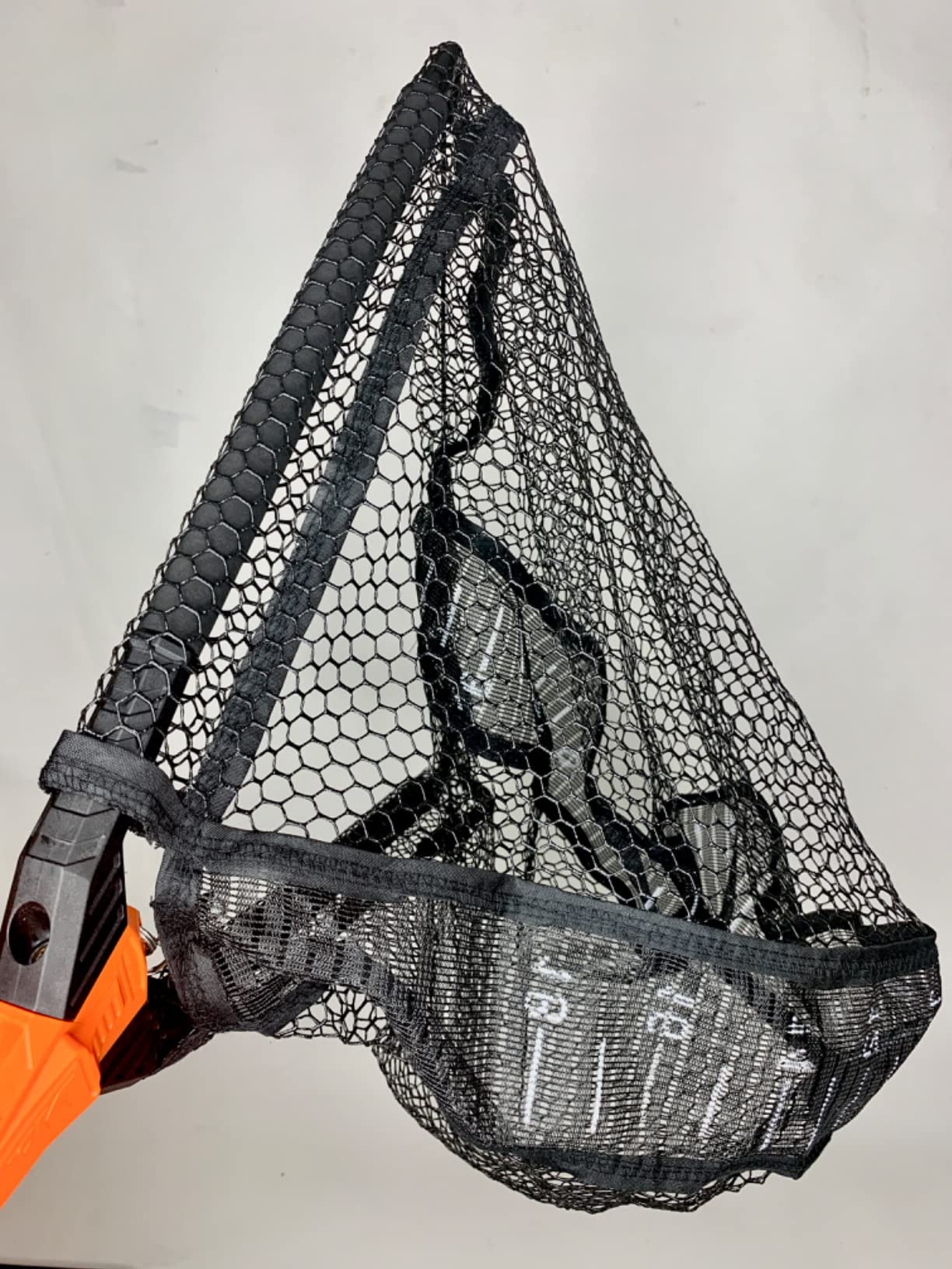 KastKing Pontus Floating Fishing Landing Net with Built-in Length Scale, Foldable Design, Lightweight, Fish-Friendly PVC Mesh, Non-Slip Handle, Integrated Belt Clip, Includes a Storage Bag customer photo 2