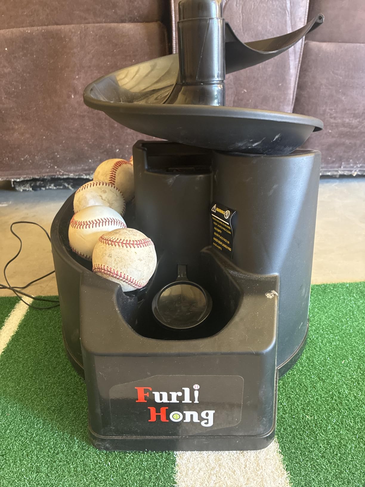 Furlihong 6902BHA Rechargeable Baseball/Softball Toss Machine with Extendable Ball Stacker, Height Adjustable, Use Regulation Baseballs, Softballs or Dimpled Balls, for Hitting Batting Practice customer photo 1