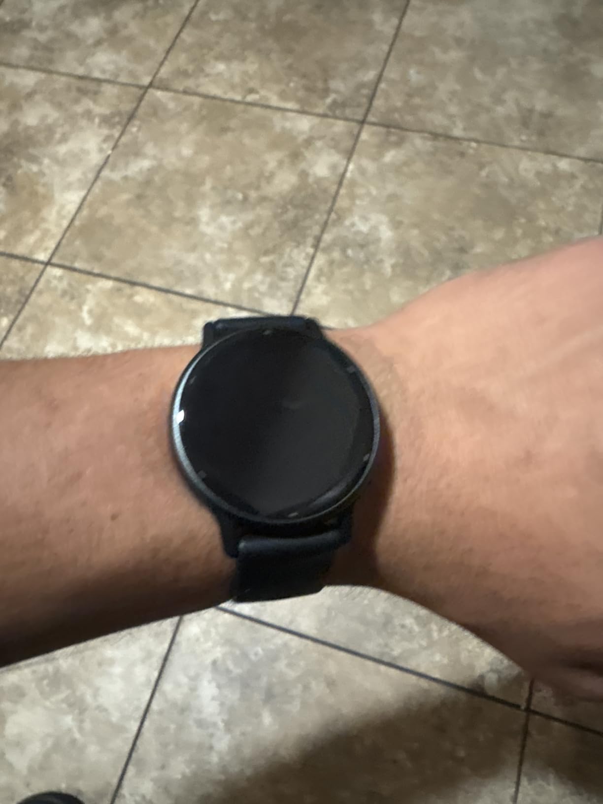Garmin Vívoactive 5, Health and Fitness GPS Smartwatch, AMOLED Display, Up to 11 Days of Battery, Slate Aluminum Bezel with Black Case and Silicone Band customer photo 2