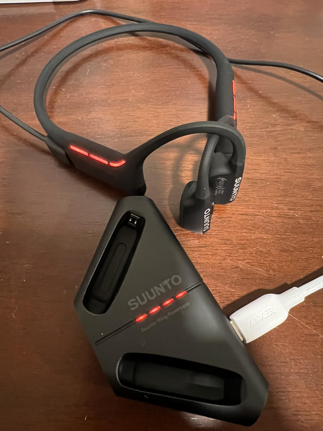 SUUNTO Wing - Open ear, bone conduction headphones. Made for sports, waterproof, safety lights, bluetooth customer photo 2