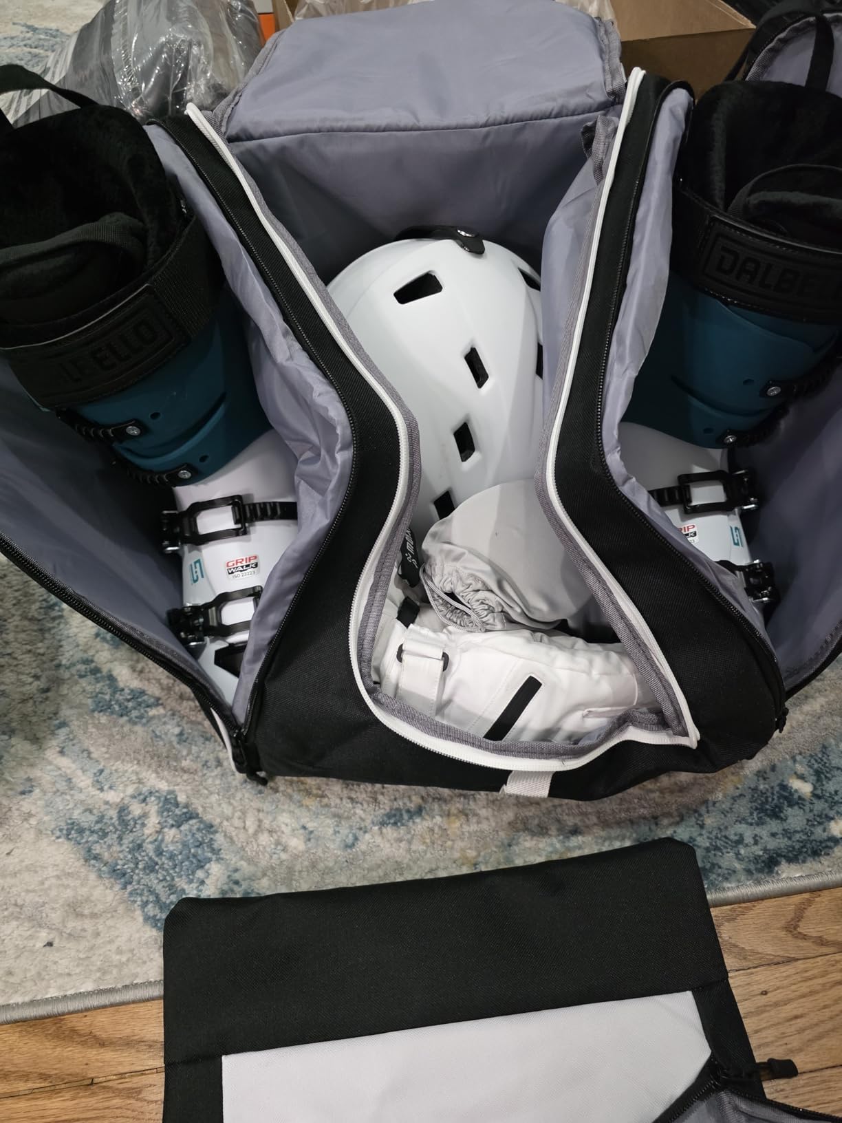 Ski Bag and Boot Bag Combo, Padded Skis Bag for Air Travel, Safety Reinforce Ski Carrier Bag Fits for Skis Up to 200 CM and Boots Up To Size US13, Water- resistant Ski Travel Bag customer photo 1