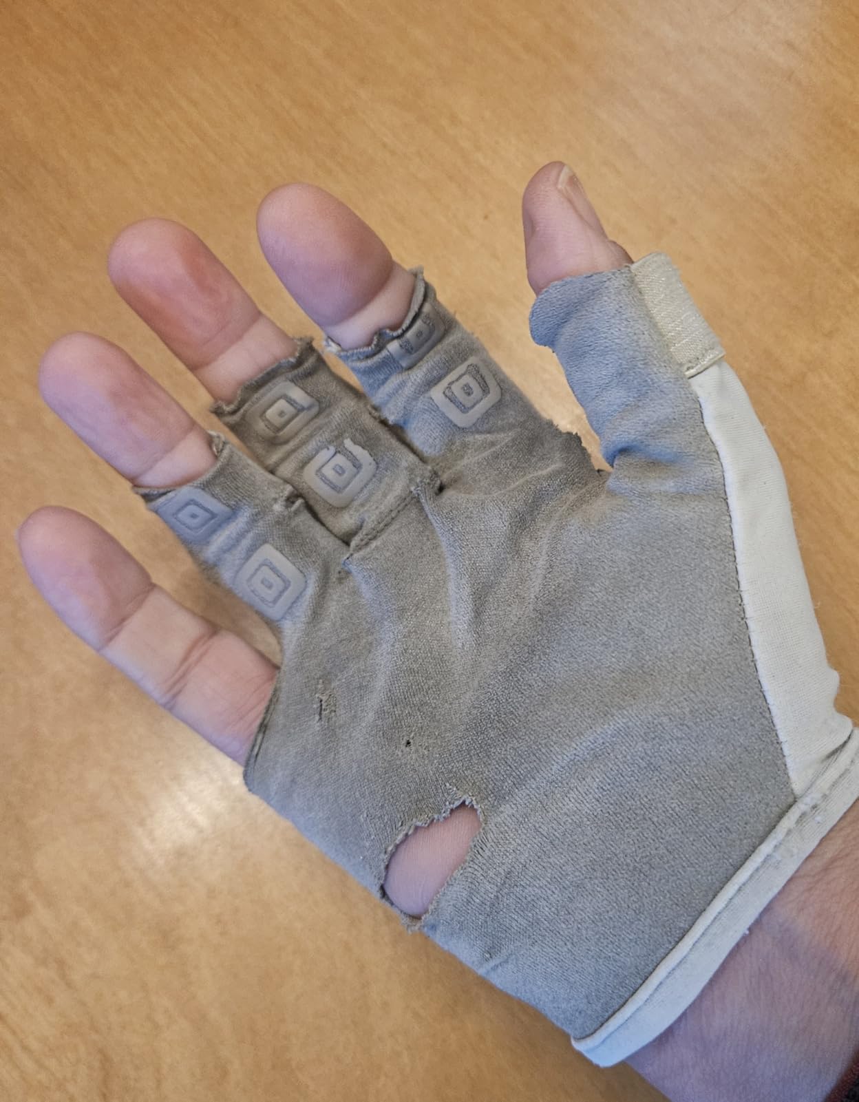 Sweeps - Rowing Gloves for Sweep Rowing, Indoor Rowing, Kayaking, Canoeing, SUP, Watersports - Lightweight, Breathable, Open Back, Snug Fit, Silicone Grip, Quick Drying customer photo 2