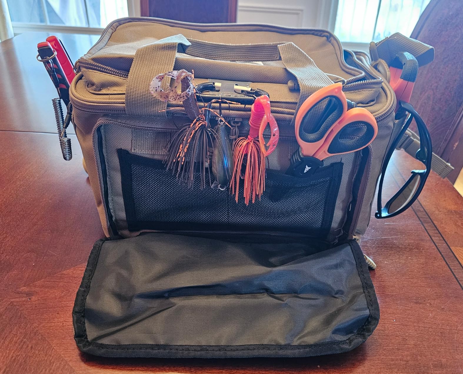 KastKing Karryall Fishing Tackle Bags with 4 * 3600 Tackle Trays - Saltwater & Freshwater Fishing Gear Storage customer photo 1