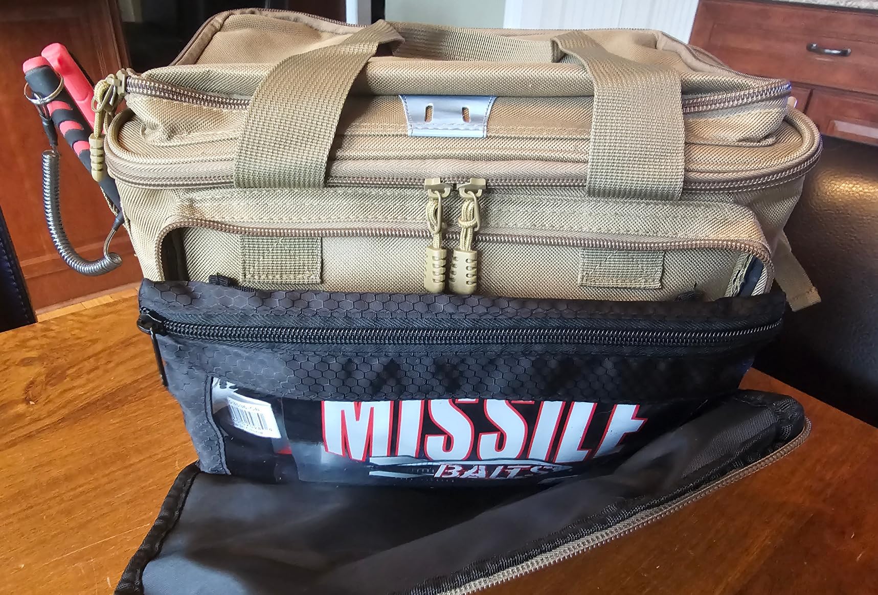 KastKing Karryall Fishing Tackle Bags with 4 * 3600 Tackle Trays - Saltwater & Freshwater Fishing Gear Storage customer photo 2