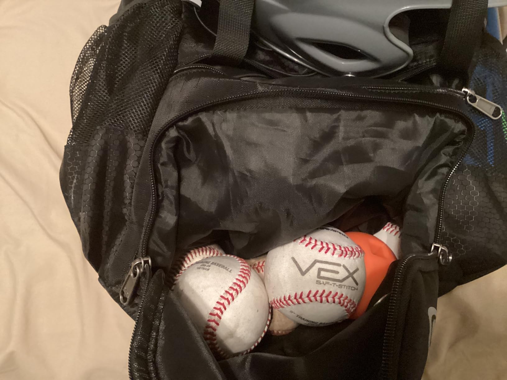 RAINSMORE Baseball Bag for Youth & Adult Lightweight Softball Bat Bag with Shoe Compartment, External Helmet Holder and Fence Hook Waterproof Baseball Backpack Hold T-Ball, Bat and Softball Equipment customer photo 2