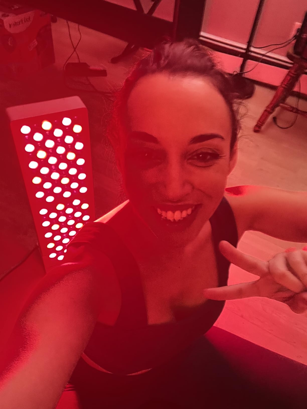 Red Light Therapy Panel for Face & Body | 630 nm, 660nm, 810nm, 830nm, 850nm | Clinical Grade Red & Near-Infrared LED Light Therapy (5 Wavelengths) | High Irradiance | Venus (120 LED) customer photo 2