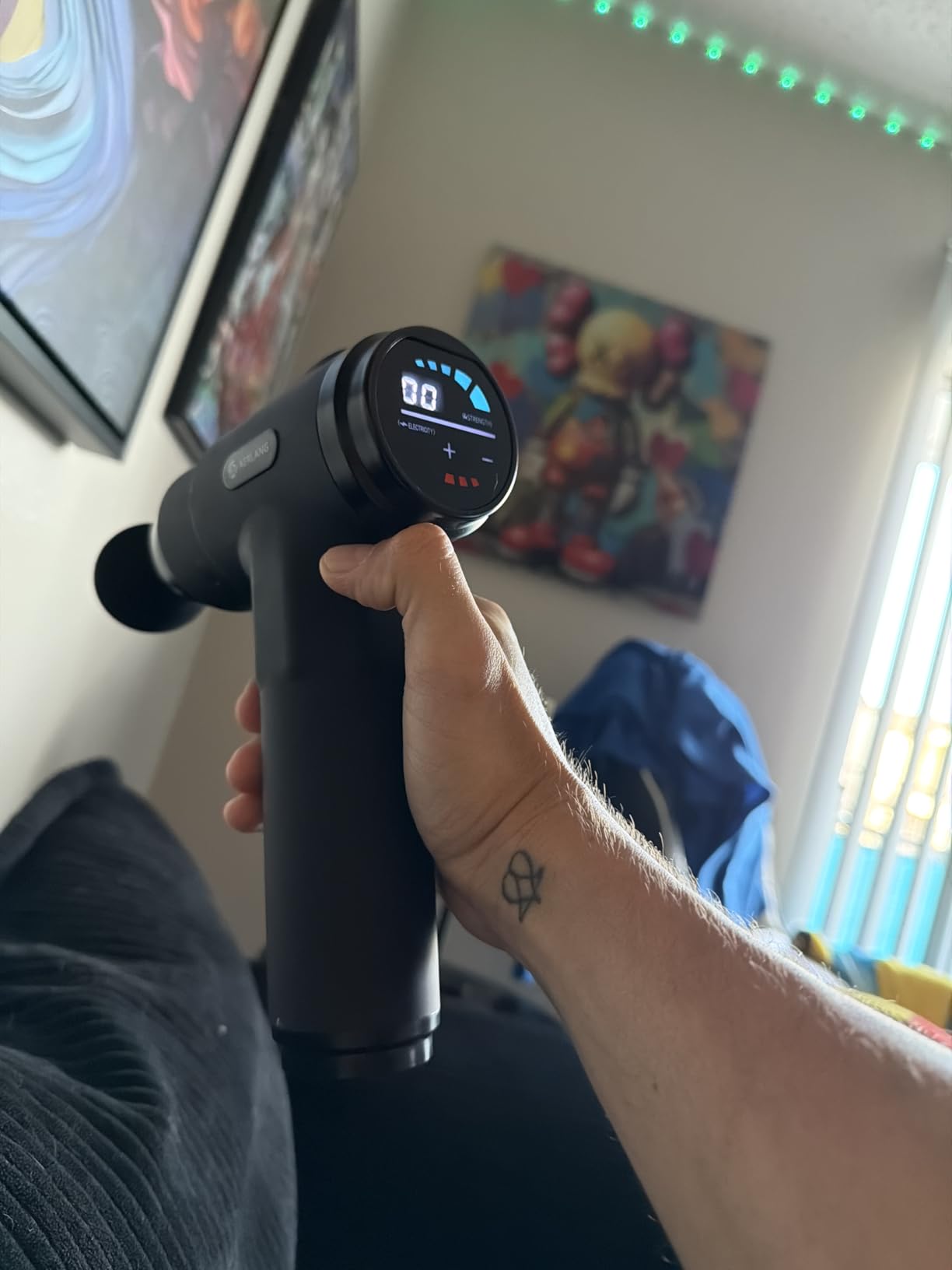 AERLANG Massage Gun with Heat Deep Tissue Back Massager Neck Massager for Pain Relief, Muscle Percussion Massage Gun with 7 Heads & Silent customer photo 1