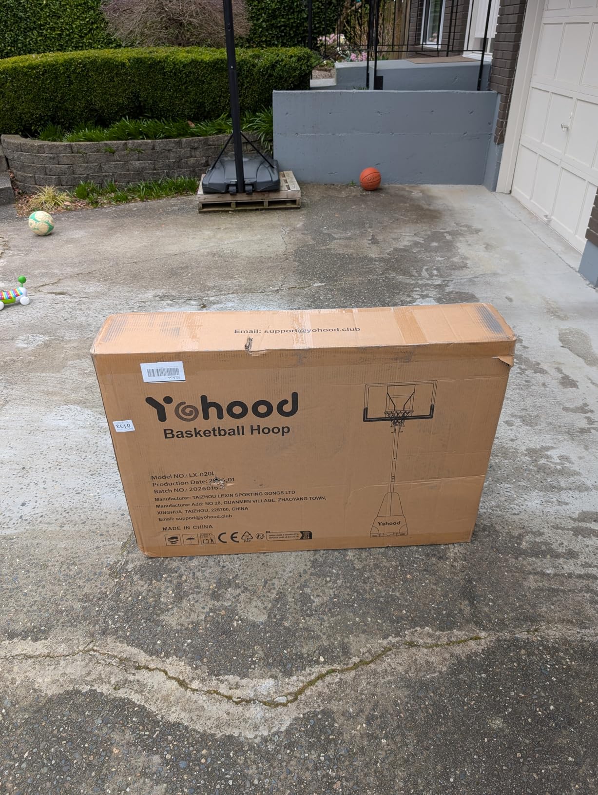 Yohood Basketball Hoop Outdoor Portable 44/48 Inch Backboard, 10ft Quickly Adjustable Basketball Goal System with Wheels for Court/Backyard/Driveway customer photo 1