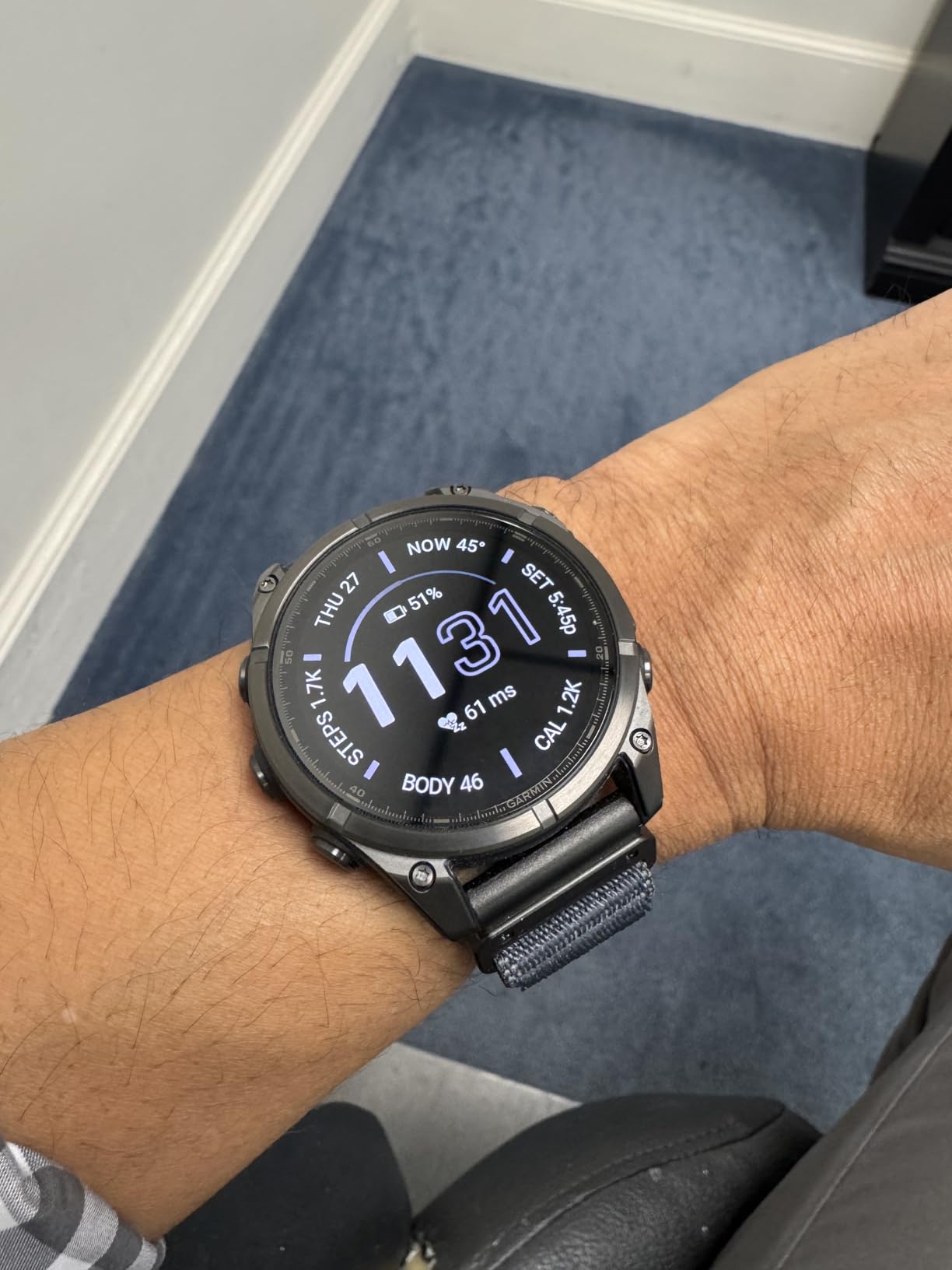 Garmin fēnix 8 - 51 mm, AMOLED, Sapphire, Premium Multisport GPS Smartwatch, Long-Lasting Battery Life, Dive-Rated, Built-in LED Flashlight, Carbon Gray DLC Titanium with Pebble Gray Band customer photo 1