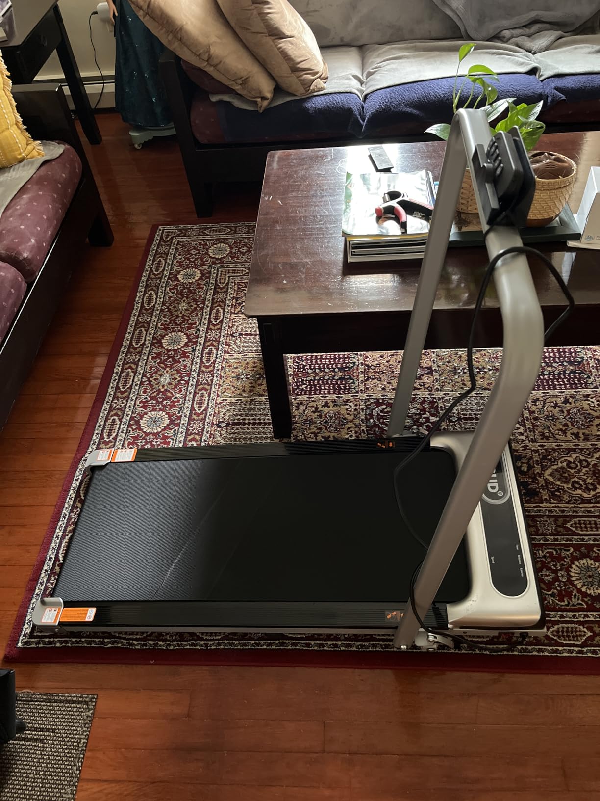 Yagud Walking Pad, Walking Pad Treadmill for Home Office, Portable Under Desk Treadmill with Remote Control and LED Display, Walking Jogging Running Machine customer photo 2