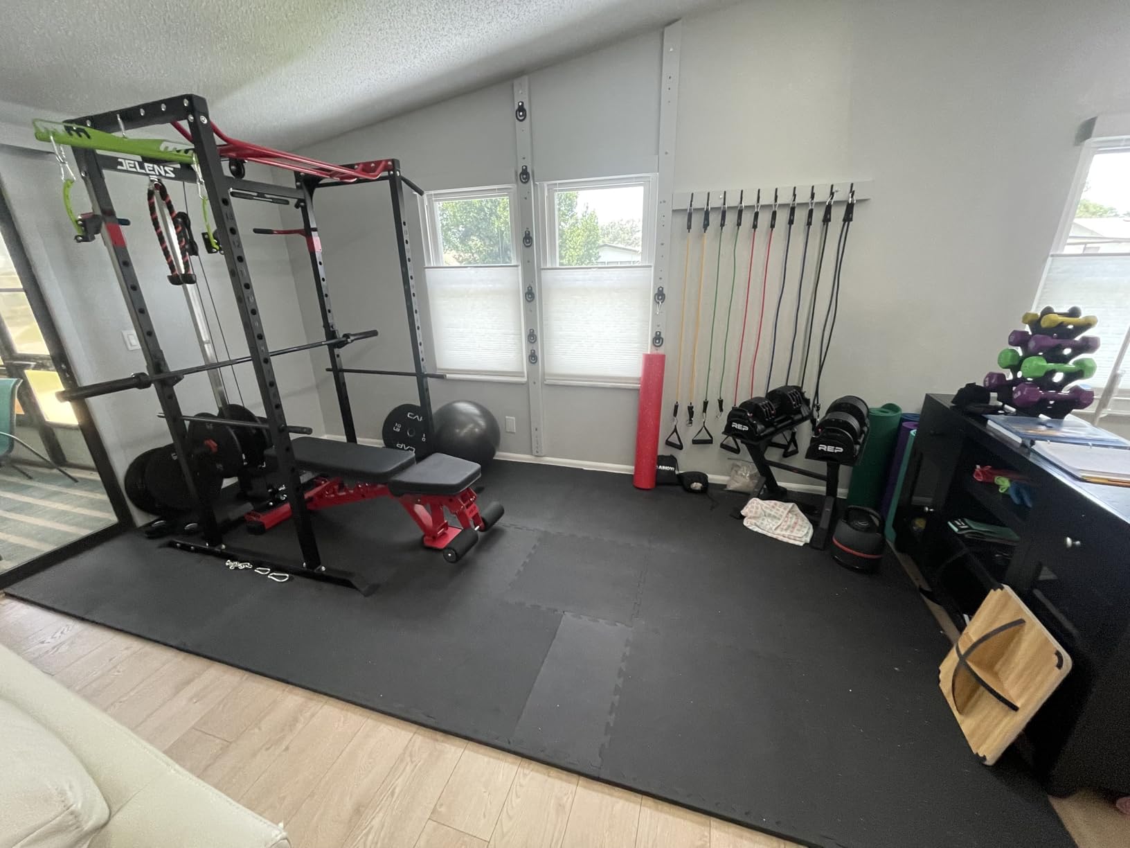 S11 Power Cage, 2000LB Multi-Function Power Rack with LAT Pulldown, Squat Rack with Adjustable Pulley System and Training Attachments, Weight Rack for Home Gym customer photo 1