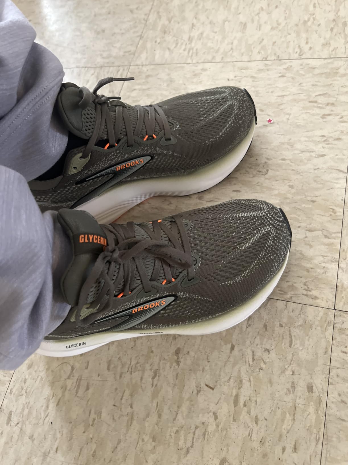 Men's Glycerin 22 Neutral Running Shoe customer photo 1