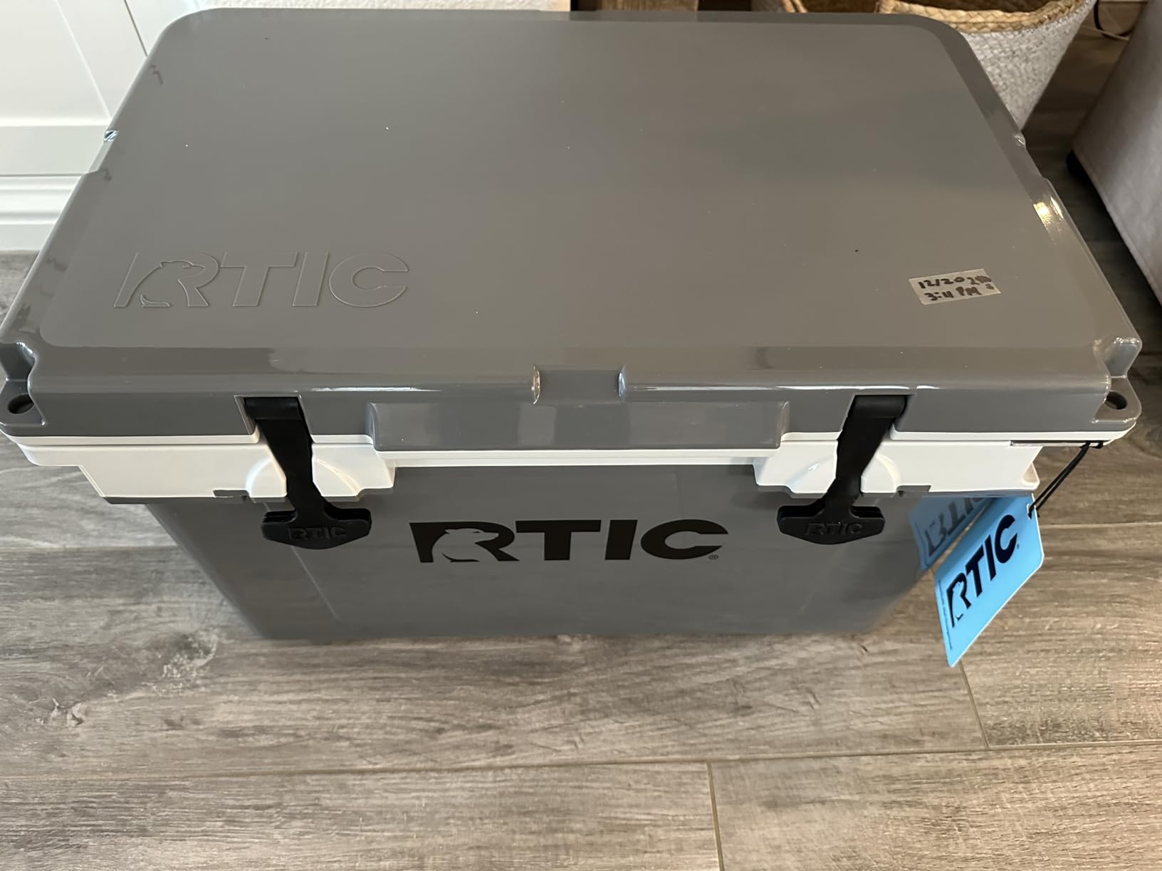 RTIC Ultra-Light 32 Quart Hard Cooler Insulated Portable Ice Chest Box for Drink, Beverage, Beach, Camping, Picnic, Fishing, Boat customer photo 1