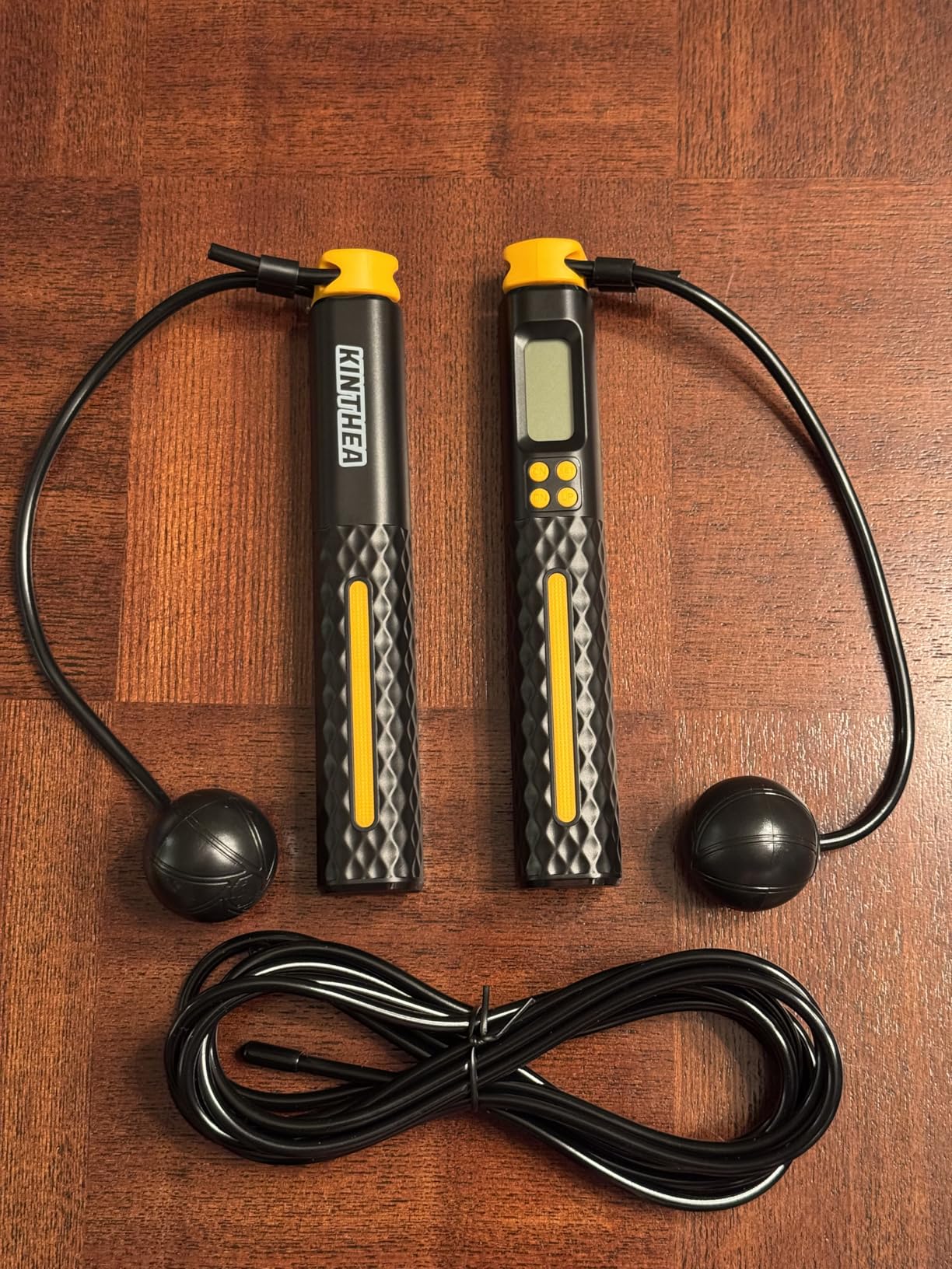 2 in 1 Smart Jump Rope with Counter and LED Display, Cordless Jumping Rope with Counter for Women, Men, All Age, Adjustable Skipping Rope for Cardio Fitness in Limited Home Space & Outdoor customer photo 2