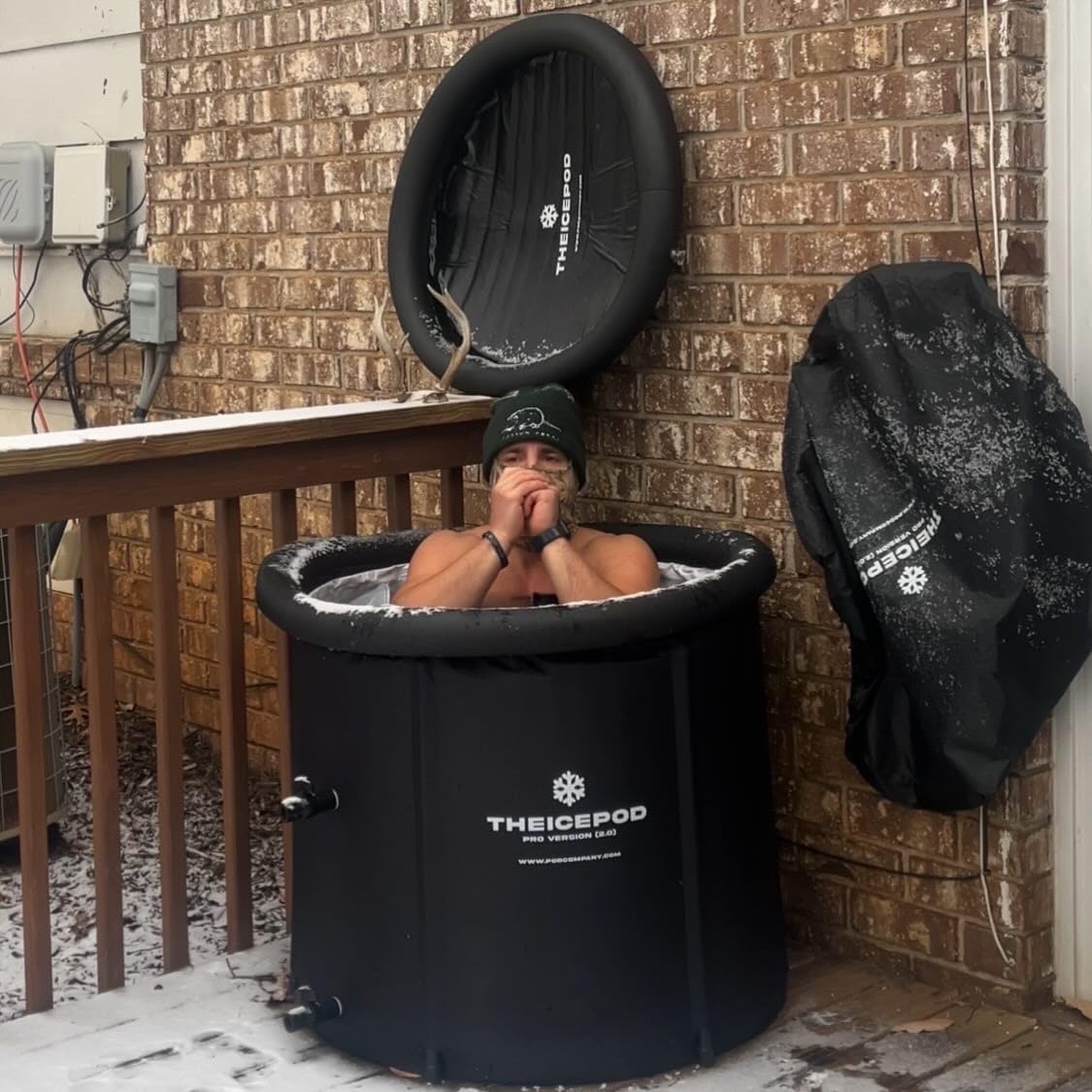The Pod Company Ice Pod Pro Cold Plunge Tub, 110 Gallon (420L) Inflatable Ice Bath for Adults, Fits Up to 6'7