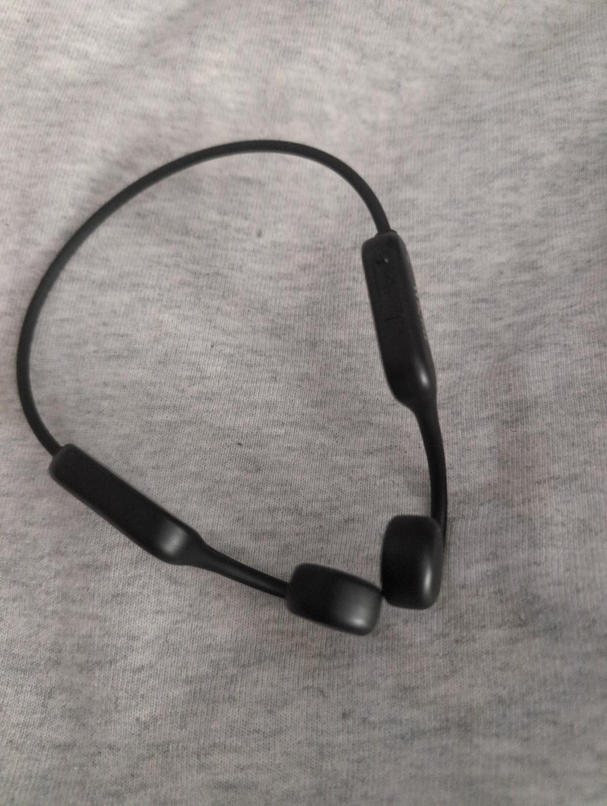 Wigfar Bone Conduction Headphones, Open Ear Headphones Bluetooth 6.0 with Mic, 10H Playtime, Waterproof Sports Headphone Suitable for Running, Cycling, Outdoor Sports customer photo 1