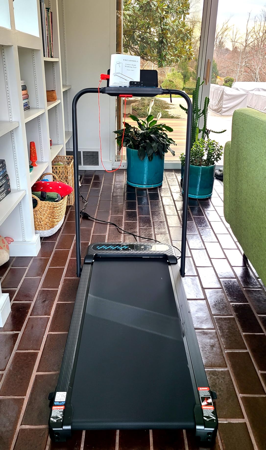 Cardirun Walking Pad with Incline and Handle Bar, Foldable Treadmills for Home Small Spaces, 3.0HP Quiet Compact Treadmill, Portable Under Desk Treadmill with LED Display, App & Remote Control customer photo 2
