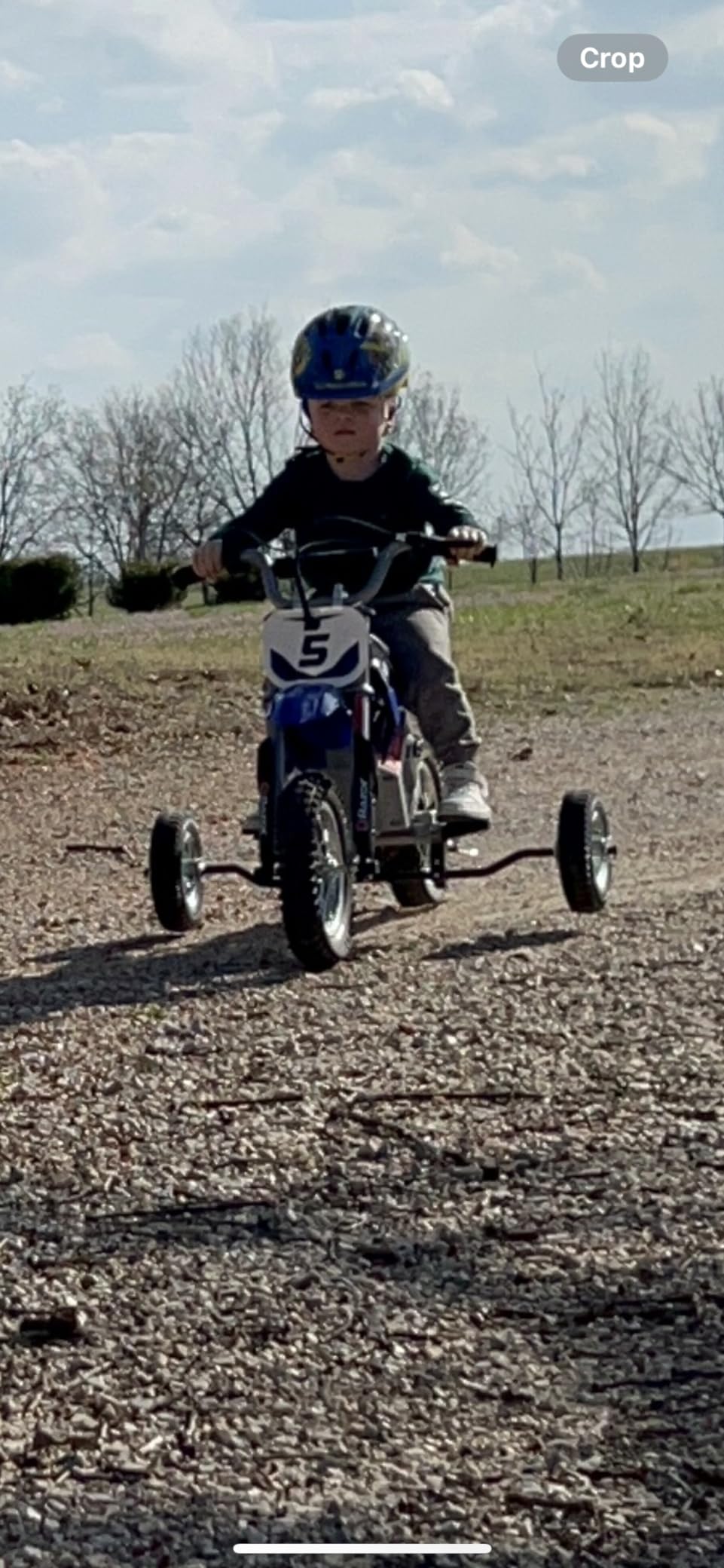 Razor Dirt Rocket MX350 Electric Motorcycle for Kids Age 8+, 350W/24V, Up to 14 MPH, 30 Mins Ride Time, 140 Lbs Capacity customer photo 2