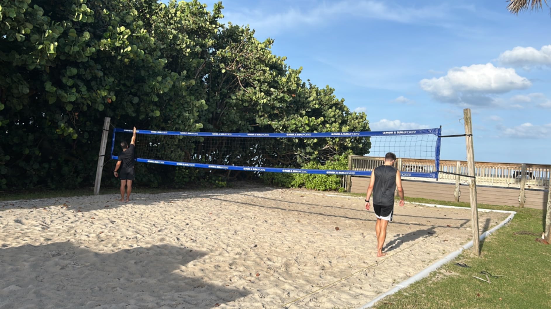 Park & Sun Sports Regulation Size Indoor/Outdoor Professional Volleyball Net with Steel Cable Top and Bottom, Blue, One Size customer photo 1