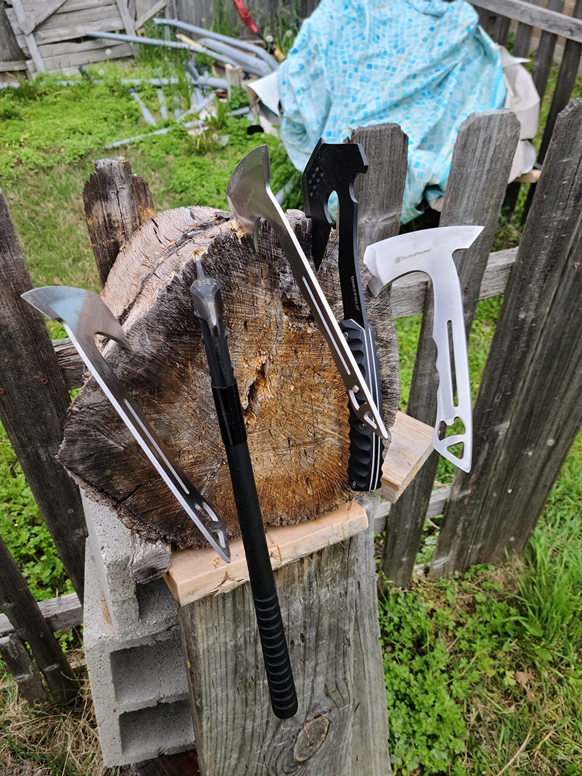 SOG Tactical Tomahawk- Throwing Hatchet, Versatile Survival Tactical Axe and Emergency Breaching Tool with Sheath (F01TN-CP) customer photo 1