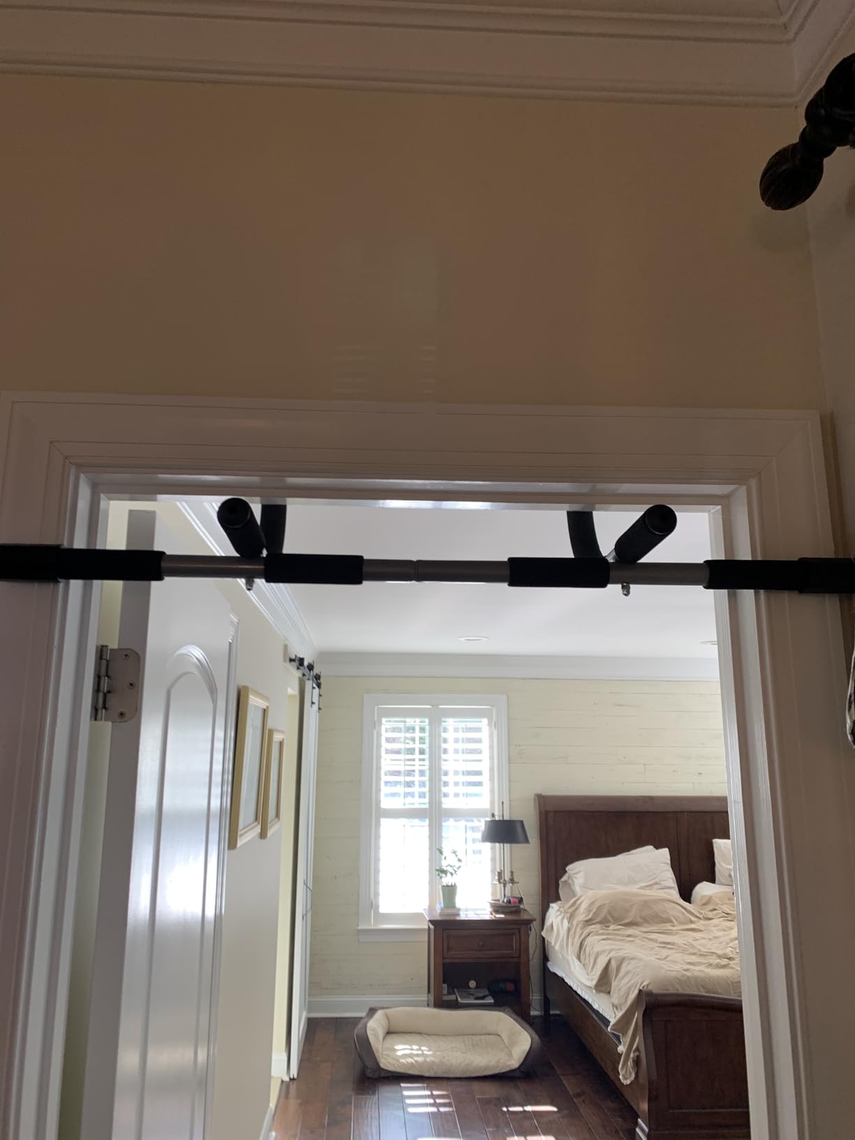 Iron Gym Pull-Up Bar - Total Upper Body Workout Bar for Doorway, Adjustable Width Locking, No Screws Portable Door Frame Horizontal Chin-up Bar, Fitness Exercise customer photo 2