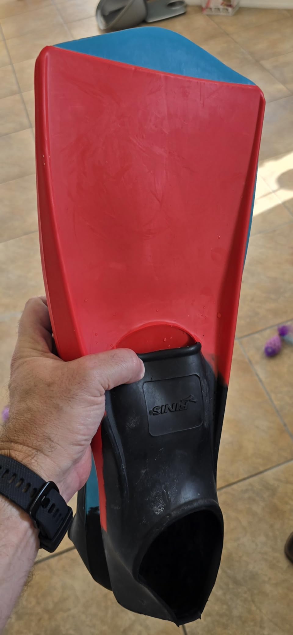 FINIS Long Floating Swim Fins - Adult Training Fins - Improves Kick Technique & Body Position customer photo 1
